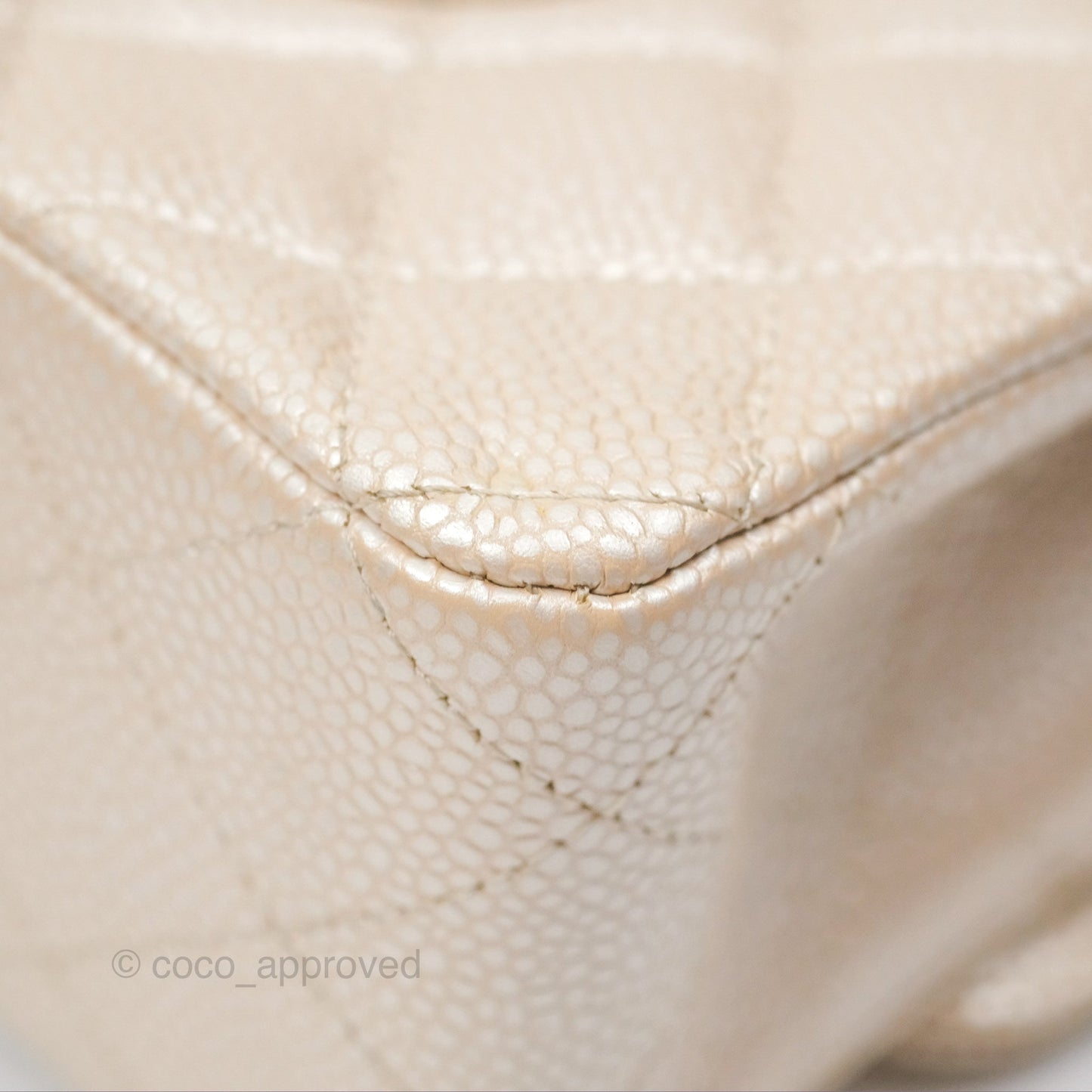 Chanel Classic M/L Medium Flap Quilted Pearly Ivory Beige Caviar Matte Gold Hardware 12P