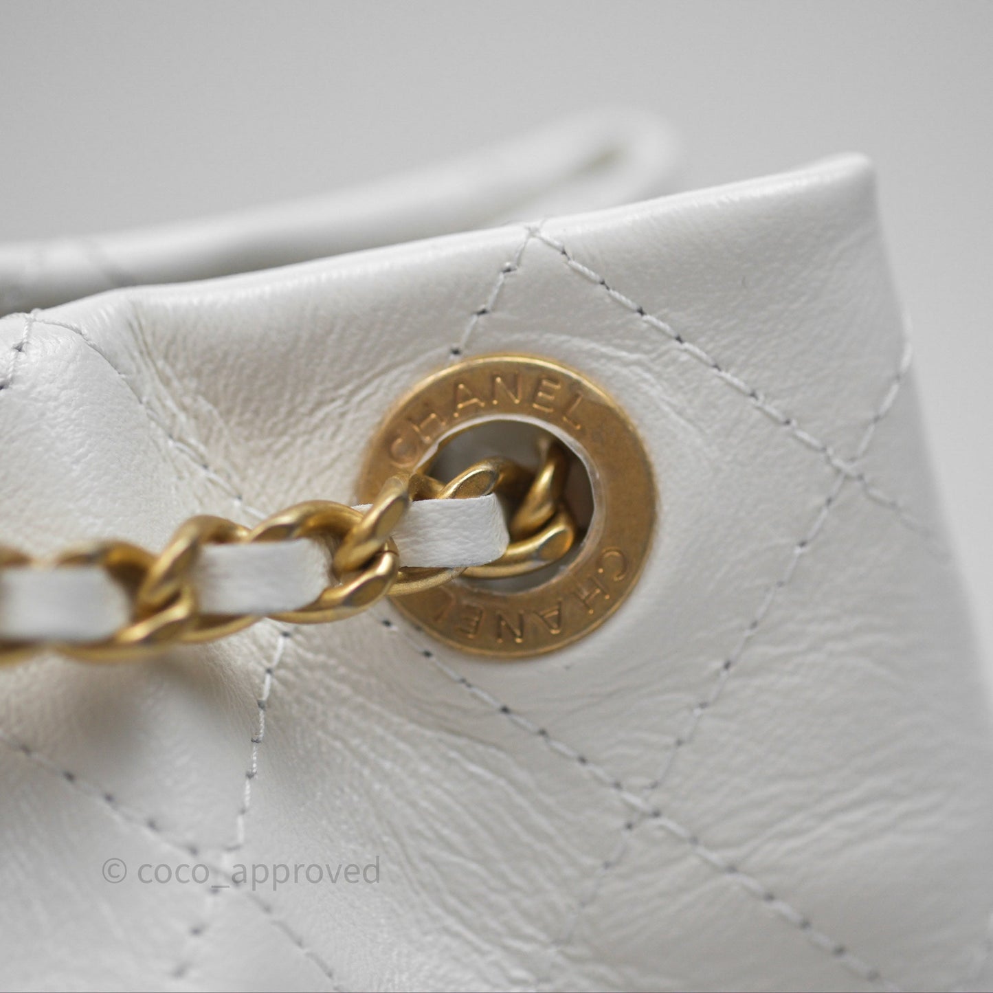 Chanel Mini Bucket Bag White Shiny Lambskin Aged Gold Hardware 25C