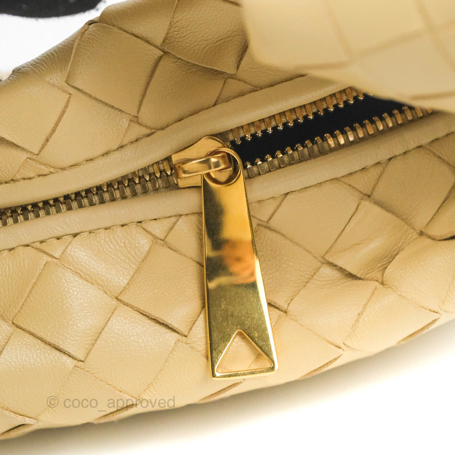 Bottega Veneta Intrecciato Mini Jodie Clutch Bag Porridge Lambskin Gold Hardware