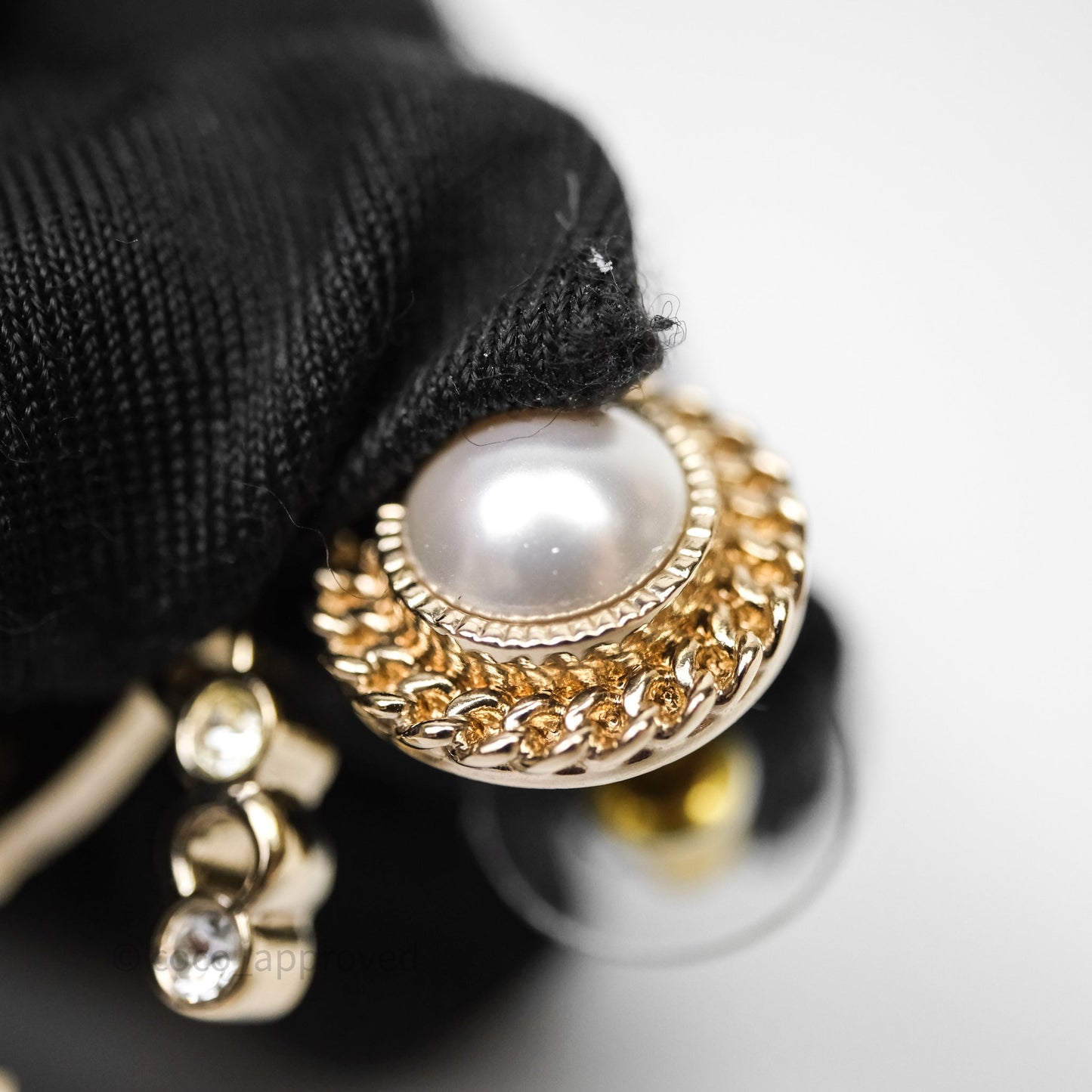 Chanel CC Coco Round Pearl Drop Earrings Gold Tone 22P