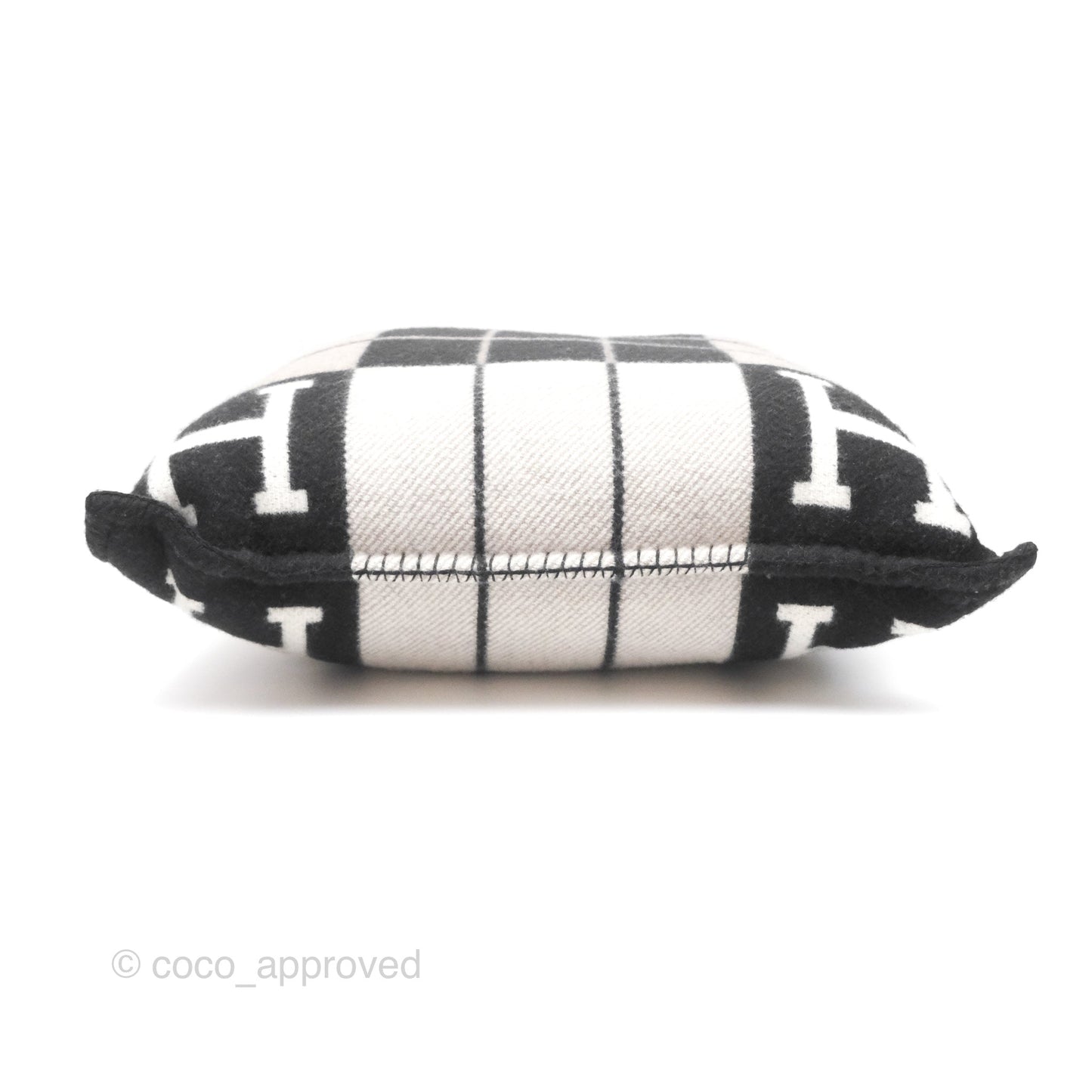 Hermes Small Avalon III Pillow Écru Noir