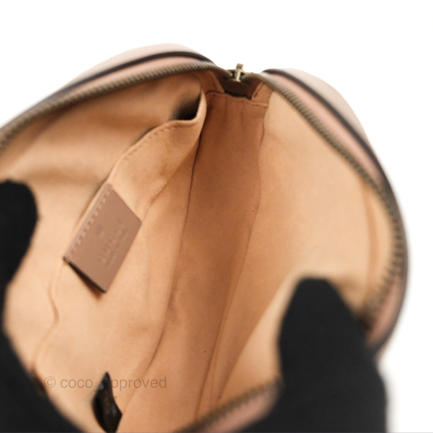Gucci GG Marmont Matelassé Oval Belt Bag Dusty Pink