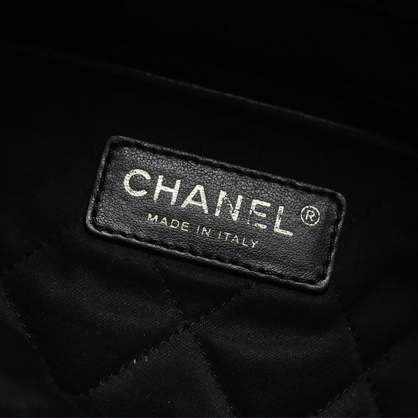 Chanel 22 Small Black Shiny Calfskin Aged Gold Hardware