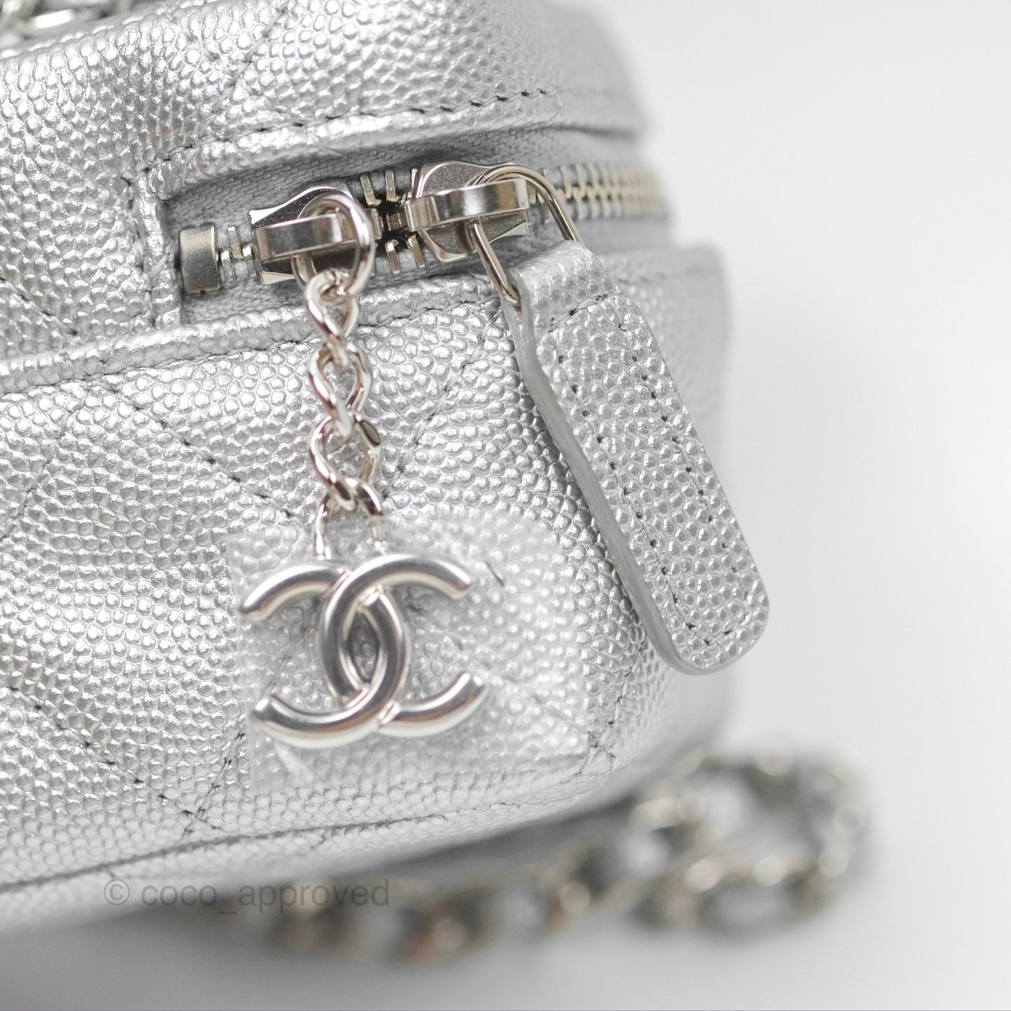 Chanel Quilted Mini Top Handle Vanity With Chain Metallic Silver Caviar Silver Hardware
