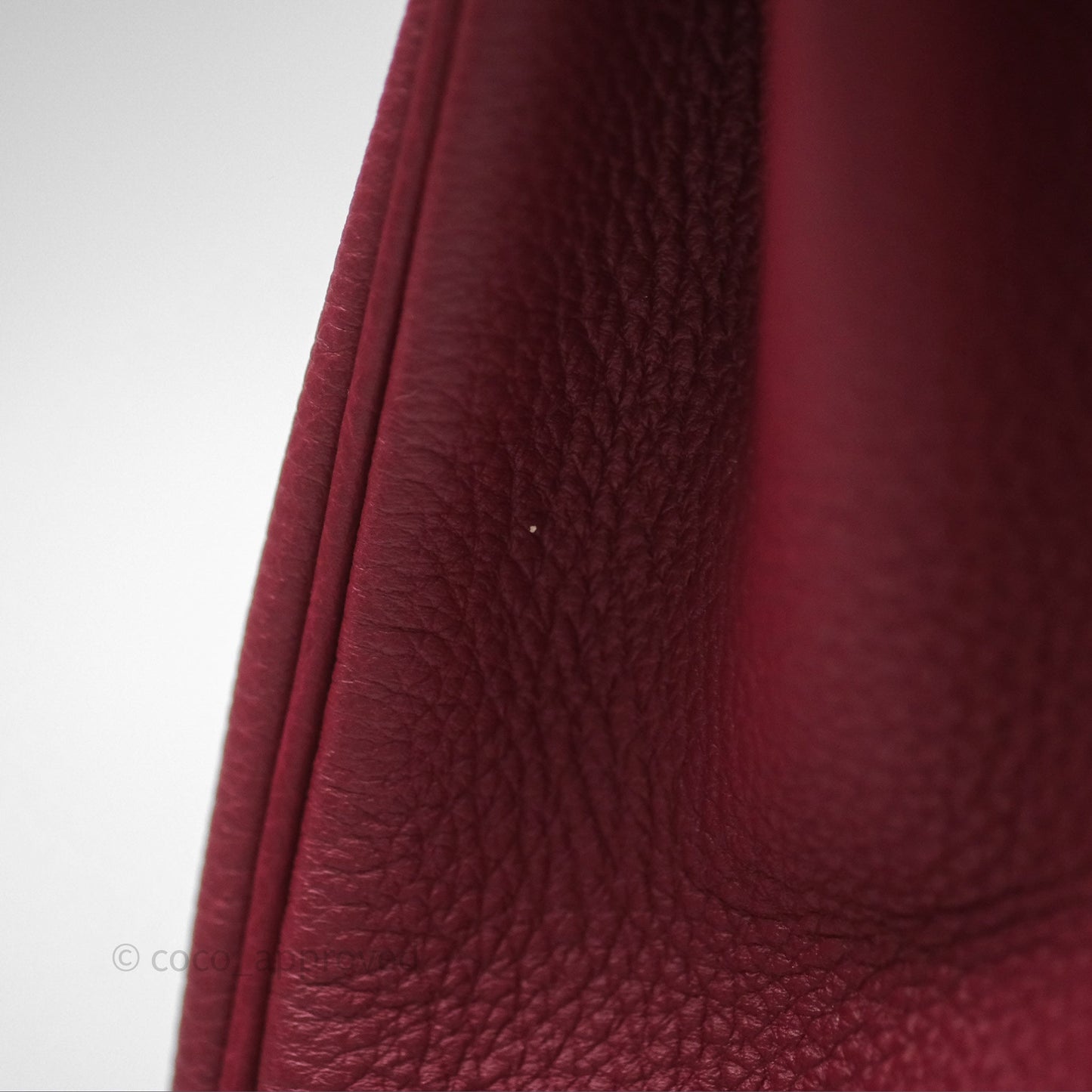 Hermès Kelly 32 Retourne Rouge Grenat K1 Togo Gold Hardware
