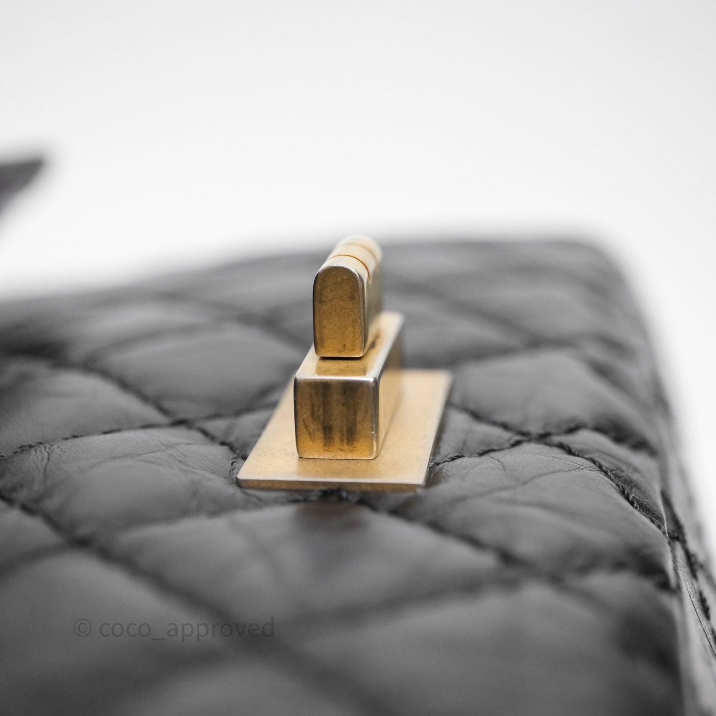 Chanel Reissue 225 Quilted Aged Calfskin Black Aged Gold Hardware