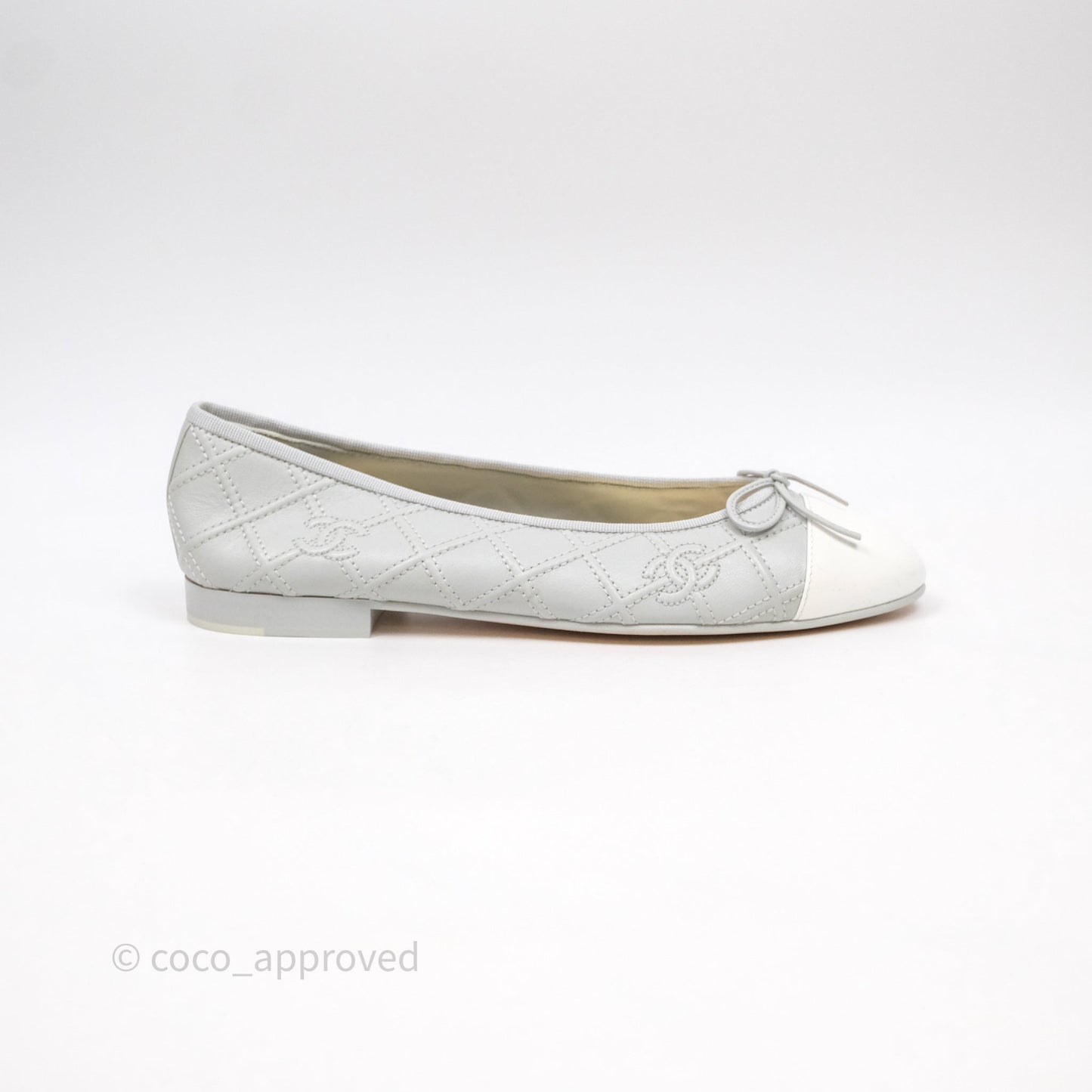 Chanel CC Quilted Grey Ballerina Flats Size 39