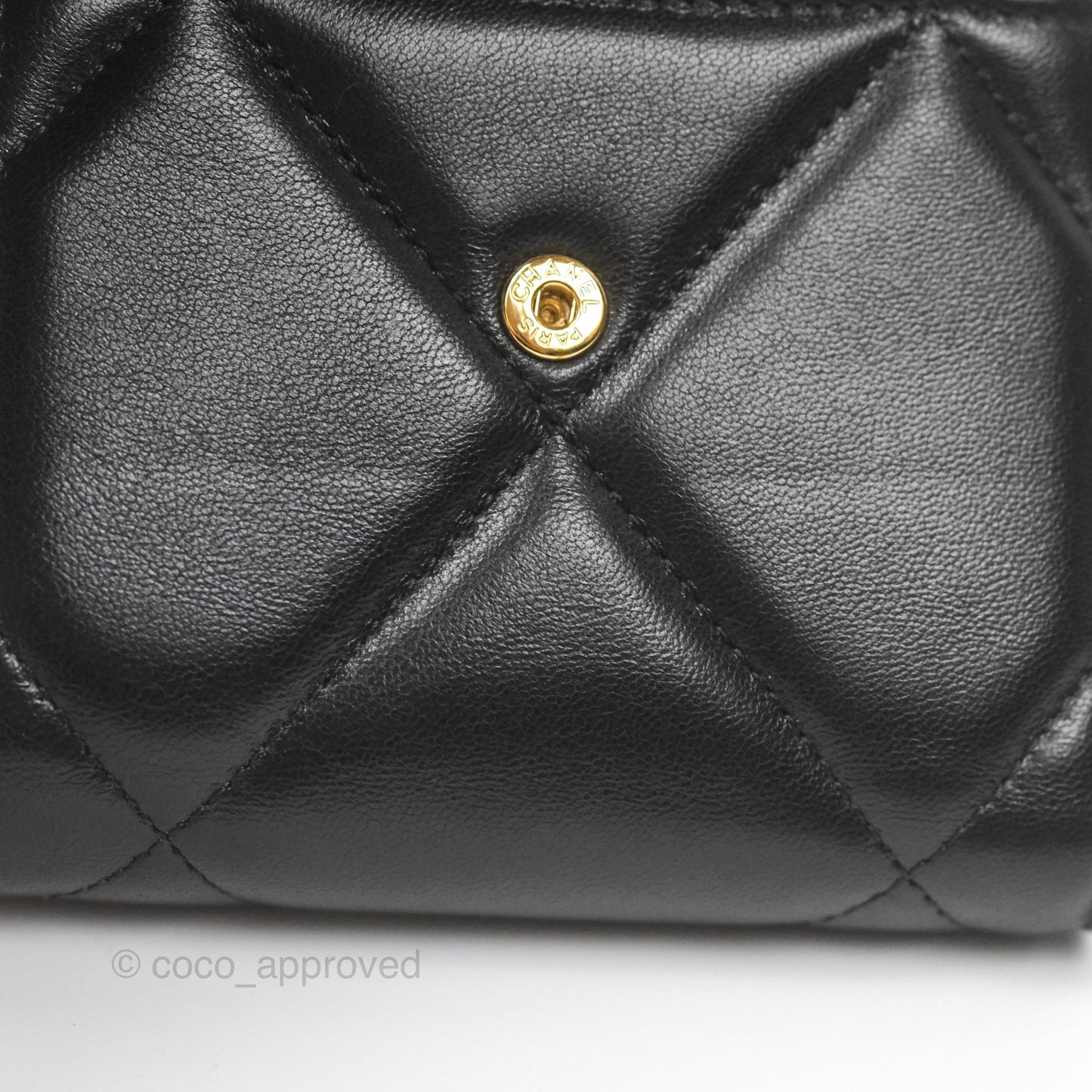Chanel 19 Short Flap Wallet Black Lambskin