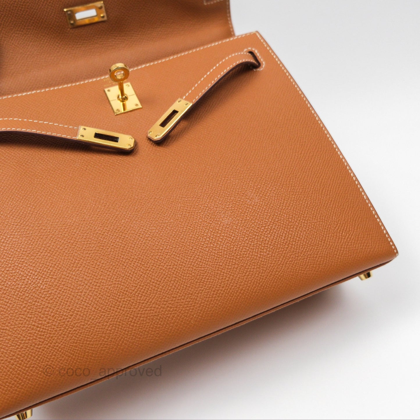 Hermès Kelly 25 Sellier Gold 37 Epsom Gold Hardware
