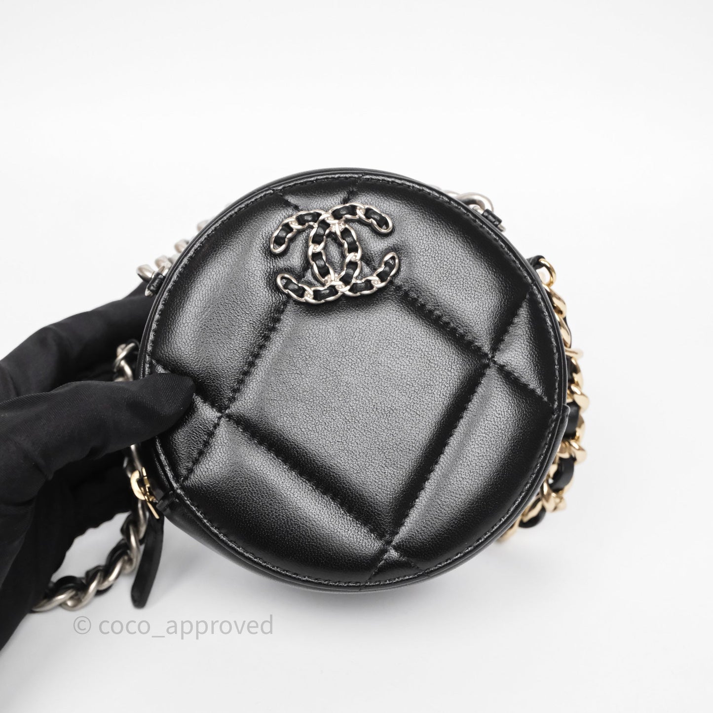 Chanel 19 Round Clutch With Chain Black Mixed Hardware