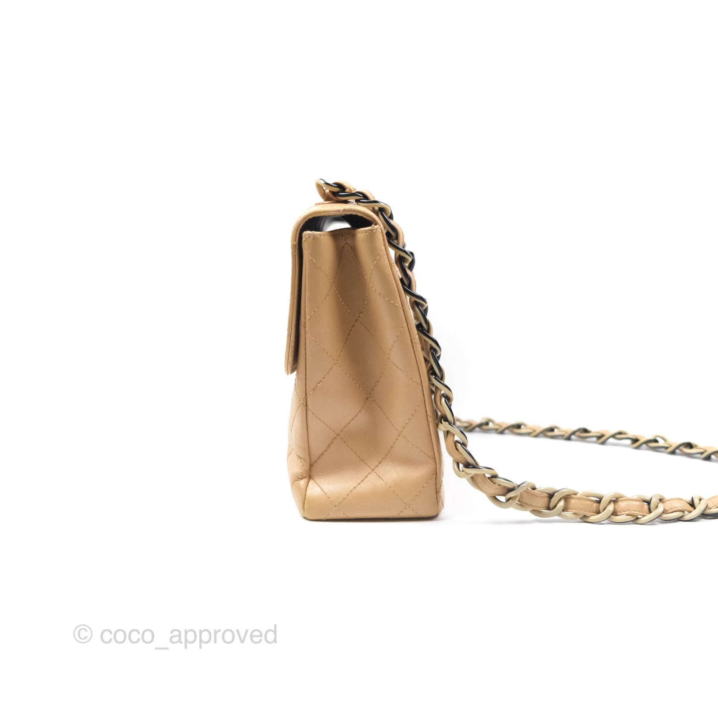 Chanel Vintage Jumbo Beige Flap Bag Lambskin Enamel Hardware