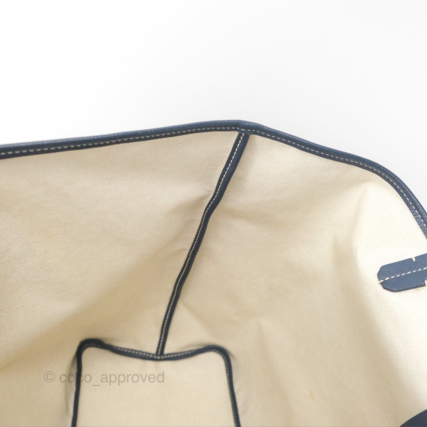 Goyard St Louis Tote PM ⁣⁣⁣⁣⁣⁣⁣⁣⁣⁣⁣⁣⁣⁣⁣⁣⁣⁣⁣⁣Navy