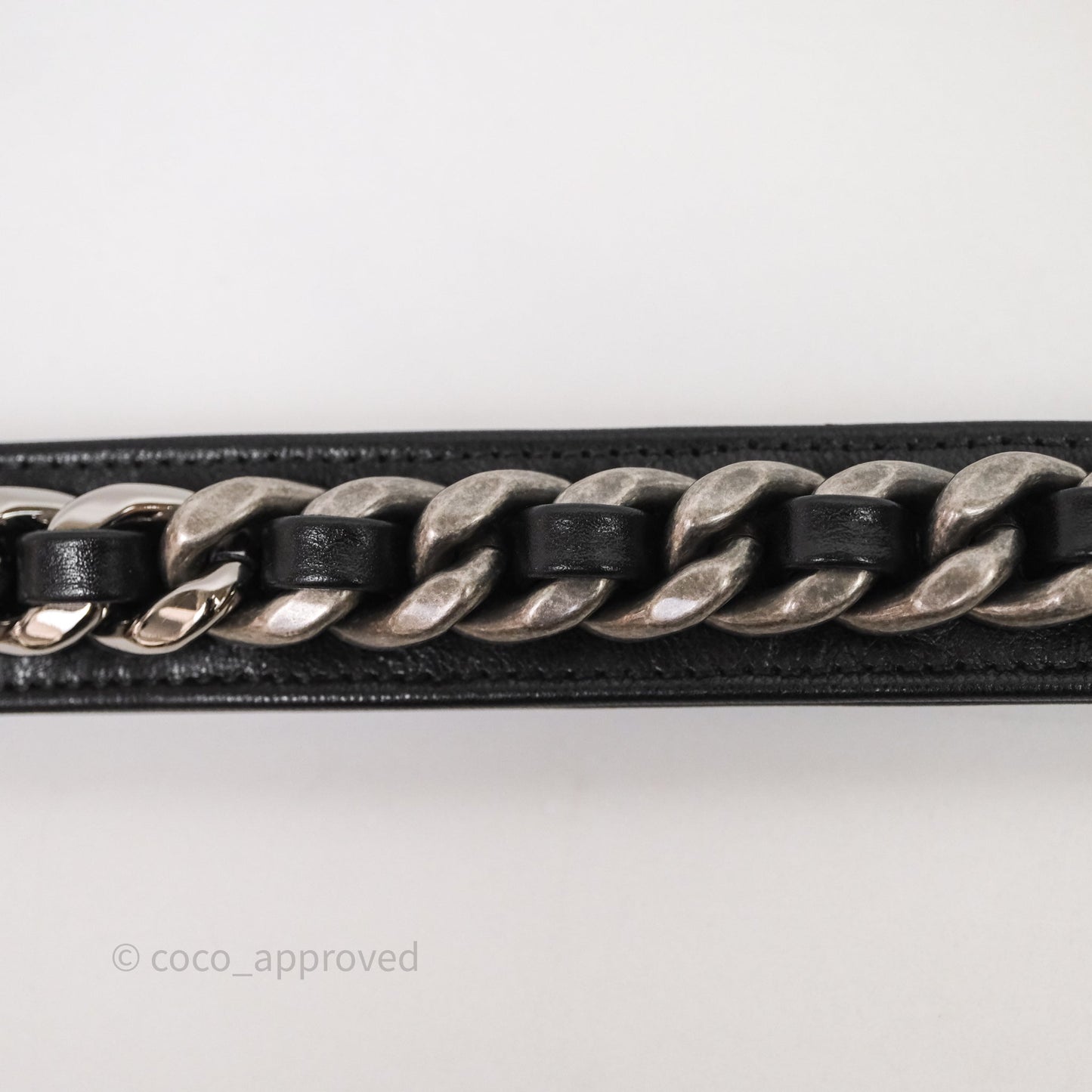 Chanel 19 Medium Black Mixed Hardware