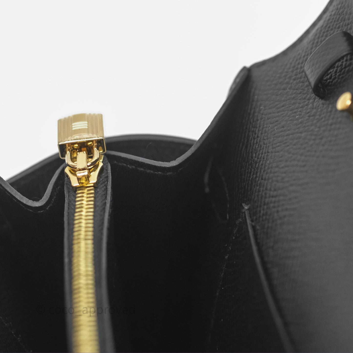 Hermès Kelly To Go Wallet Noir 89 Black Epsom Gold Hardware