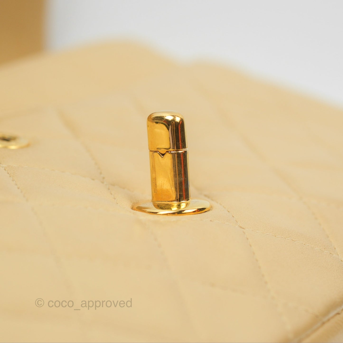 Chanel Vintage Medium Classic Flap Beige Lambskin 24K Gold Hardware