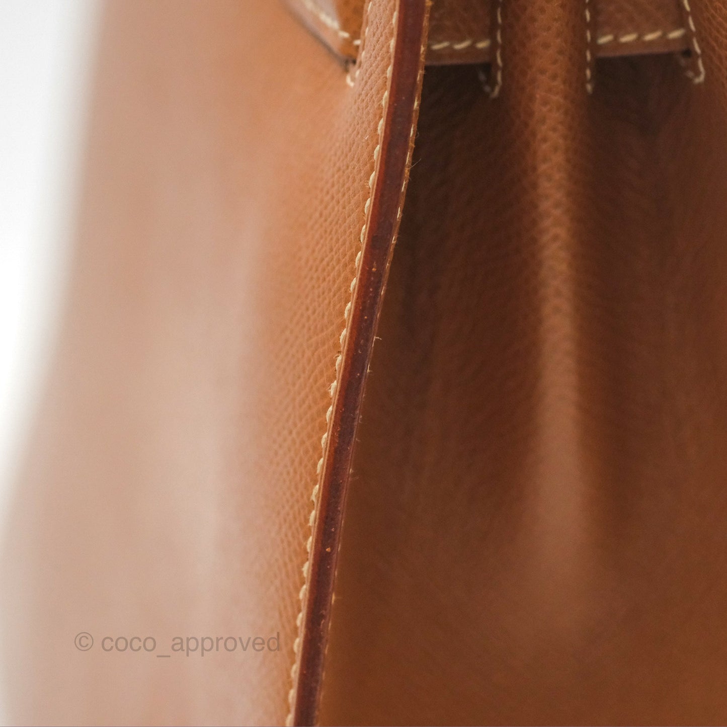 Hermès Kelly 32 Sellier Gold Epsom Gold Hardware