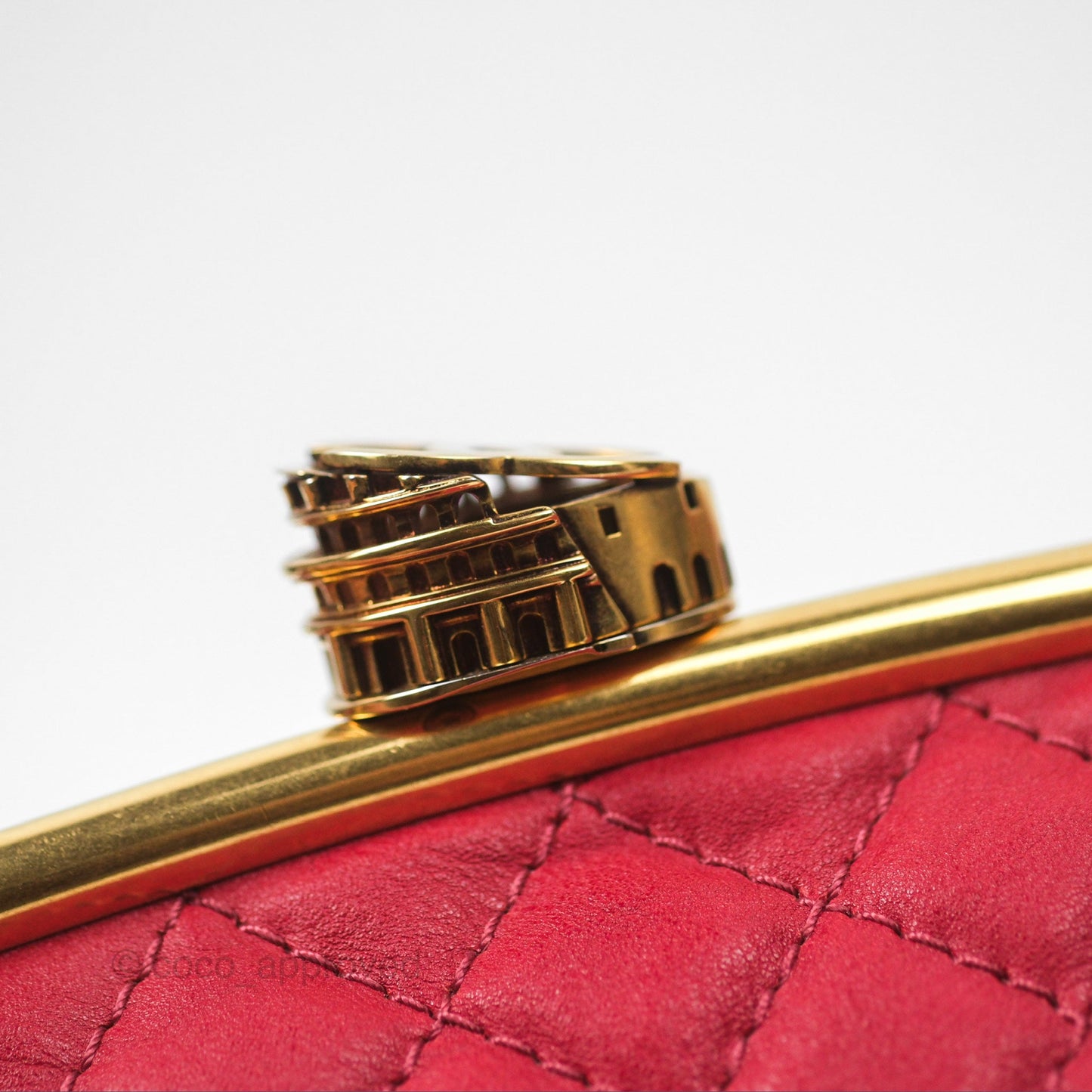 Chanel Quilted Kisslock Handbag With Chain Red Calfskin Gold Hardware