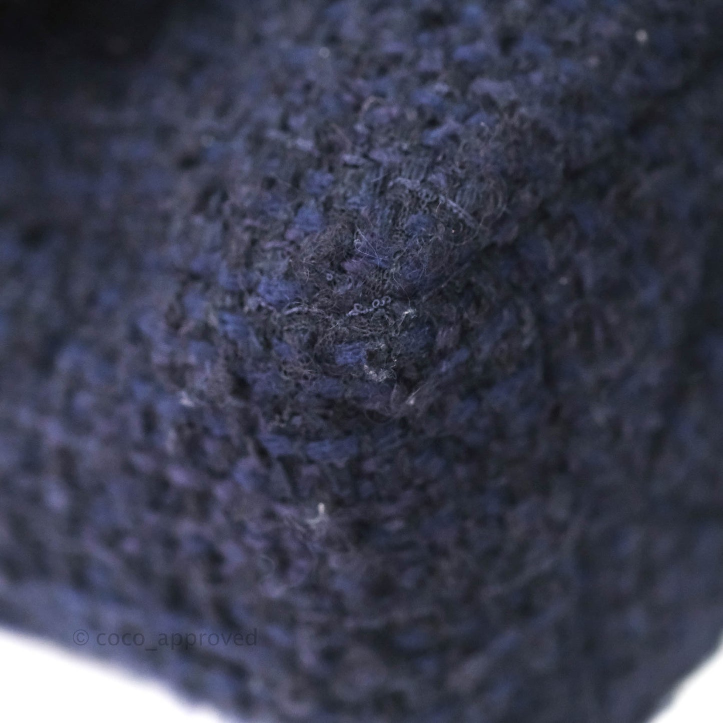 Chanel 19 Medium Tweed Navy Mixed Hardware