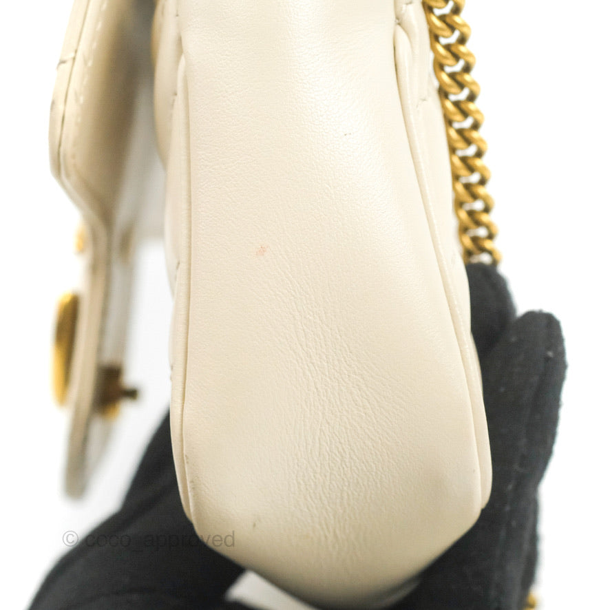 Gucci GG Marmont Matelassé Leather Super Mini Bag Ivory