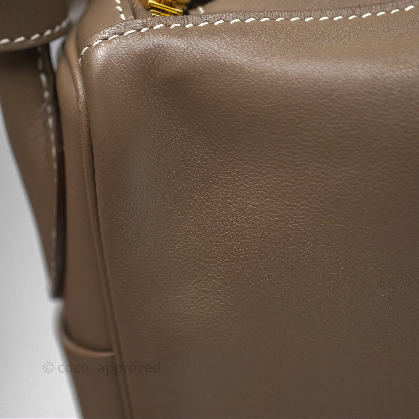 Hermès Lindy 30 Etoupe 18 Swift Gold Hardware