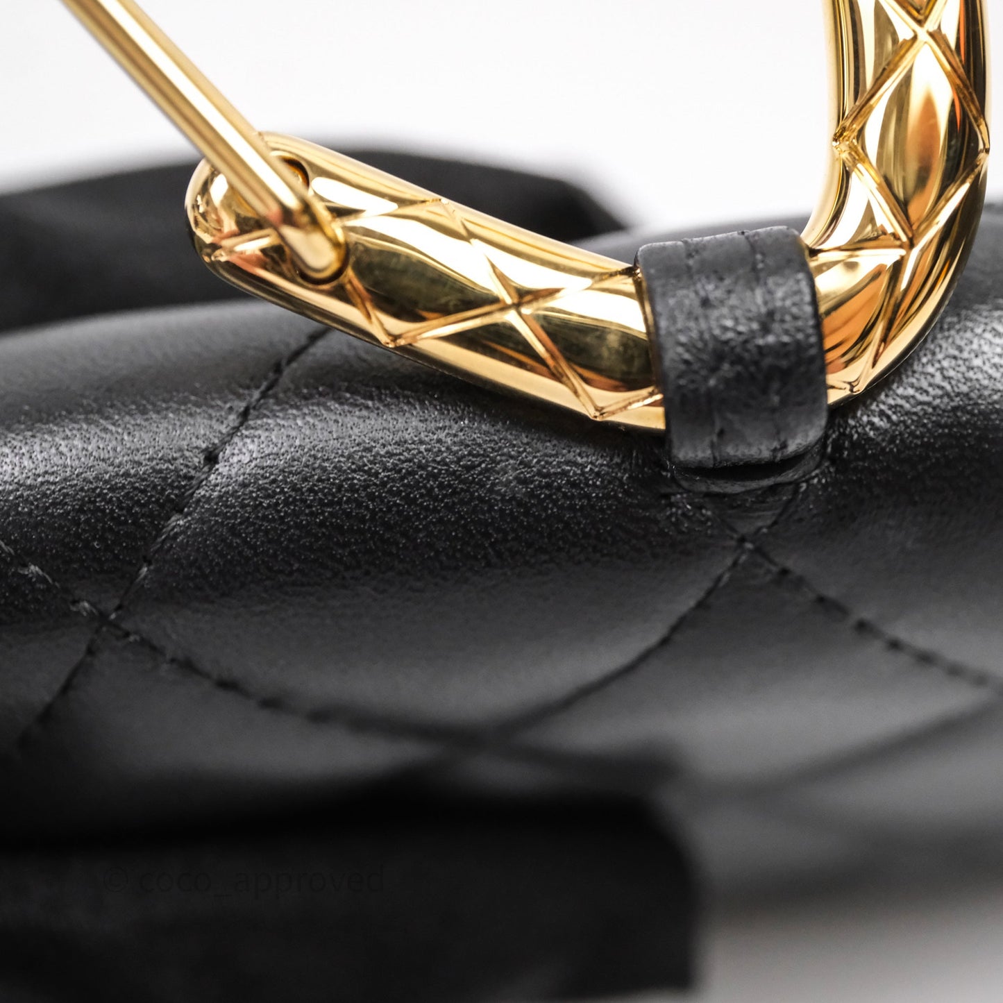 Chanel Jewel Hook Card Holder Black Lambskin Aged Gold Hardware
