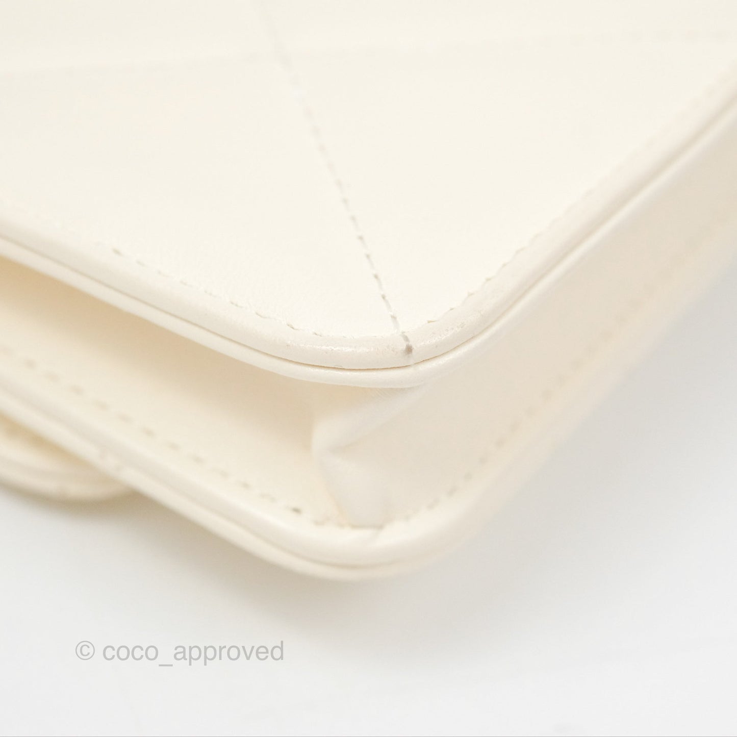 Chanel 19 Clutch With Chain Ivory White Lambskin Mixed Hardware