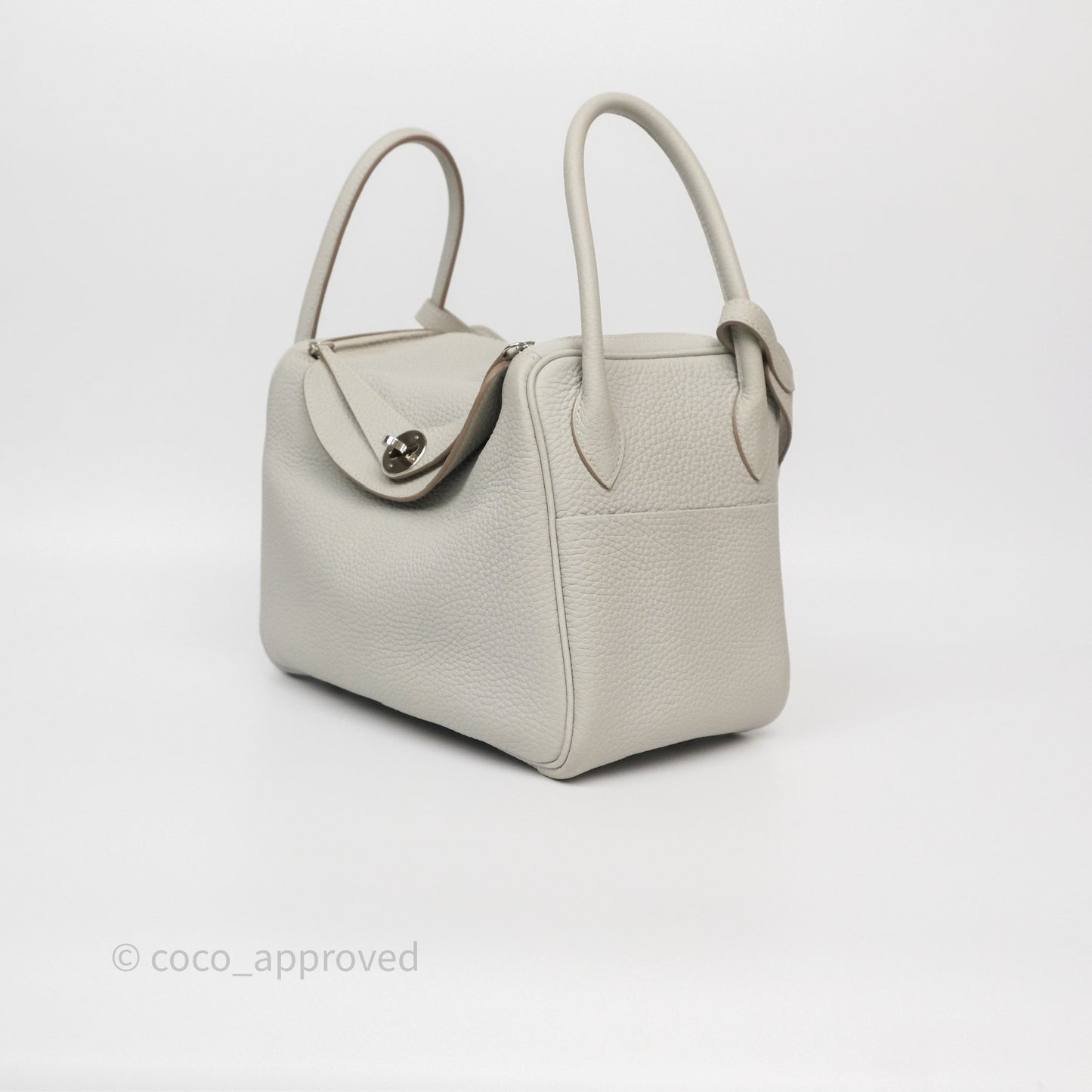Hermès Lindy 26 Gris Perle 80 Clemence Palladium Hardware