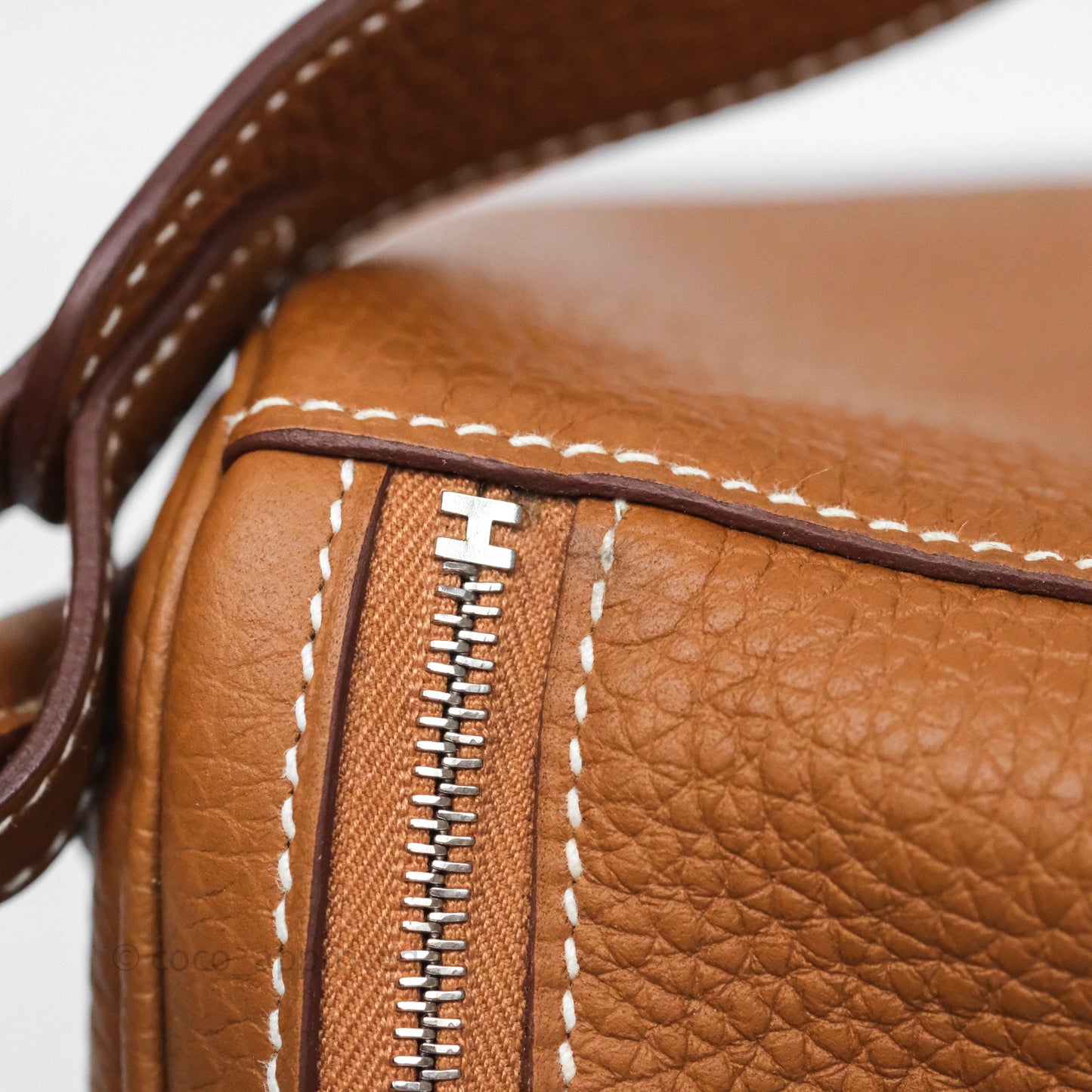 Hermès Lindy 26 Gold 37 Taurillon Clemence Palladium Hardware