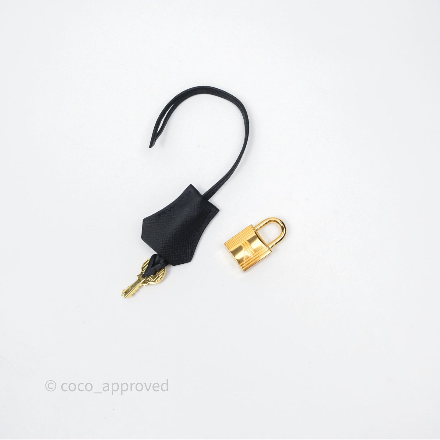 Hermès Kelly 28 Sellier Noir Black 89 Epsom Gold Hardware