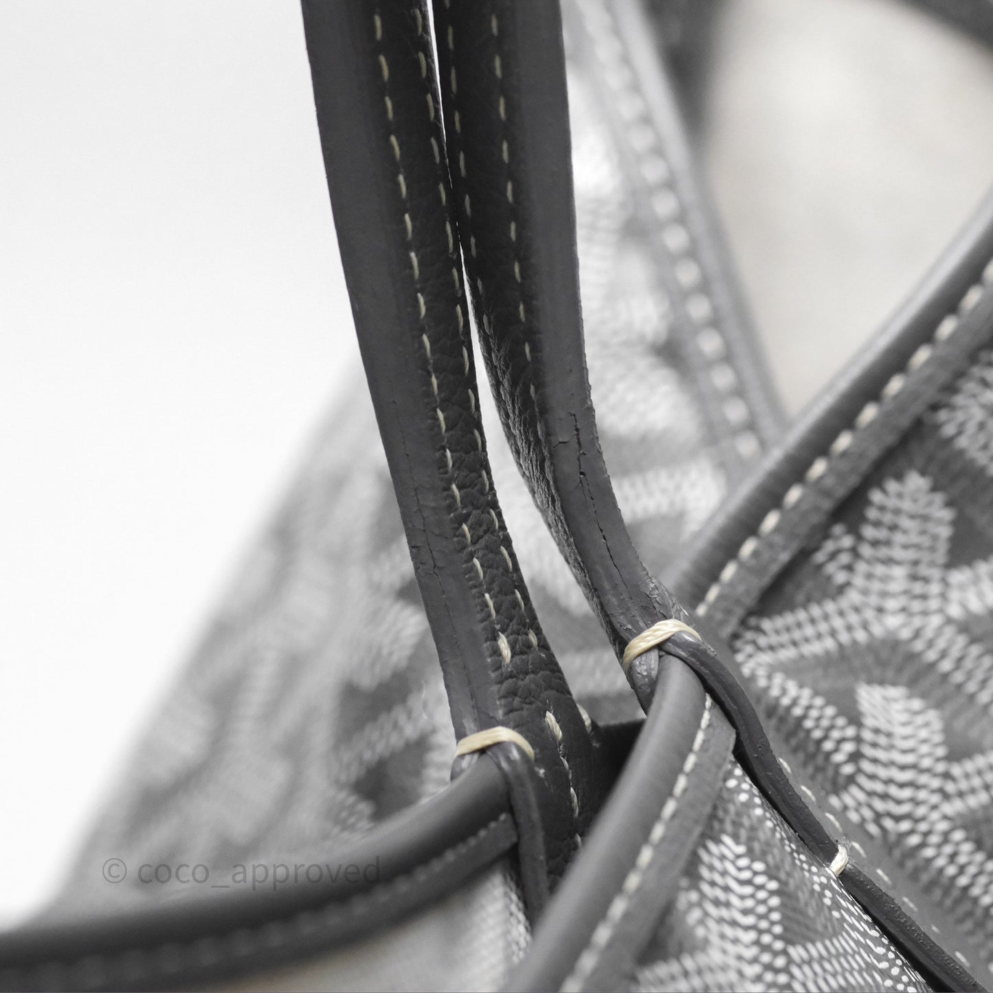 Goyard St Louis Tote PM ⁣⁣⁣⁣⁣⁣⁣⁣⁣⁣⁣⁣⁣⁣⁣⁣⁣⁣⁣⁣Grey
