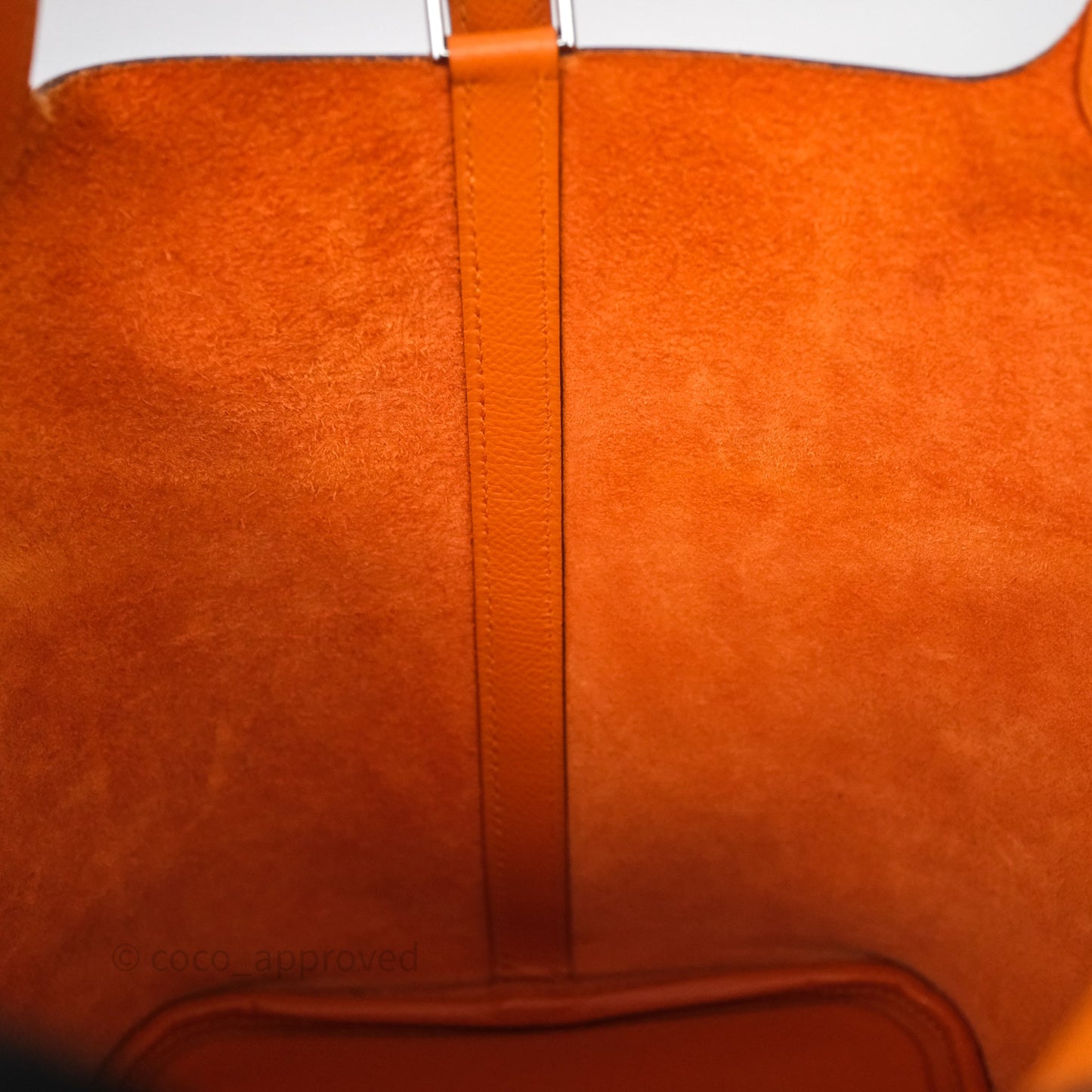Hermès Tressage De Cuir Picotin Lock 22 Abricot I9/ Rose Azalée 8W/ Gold 37 Epsom Palladium Hardware