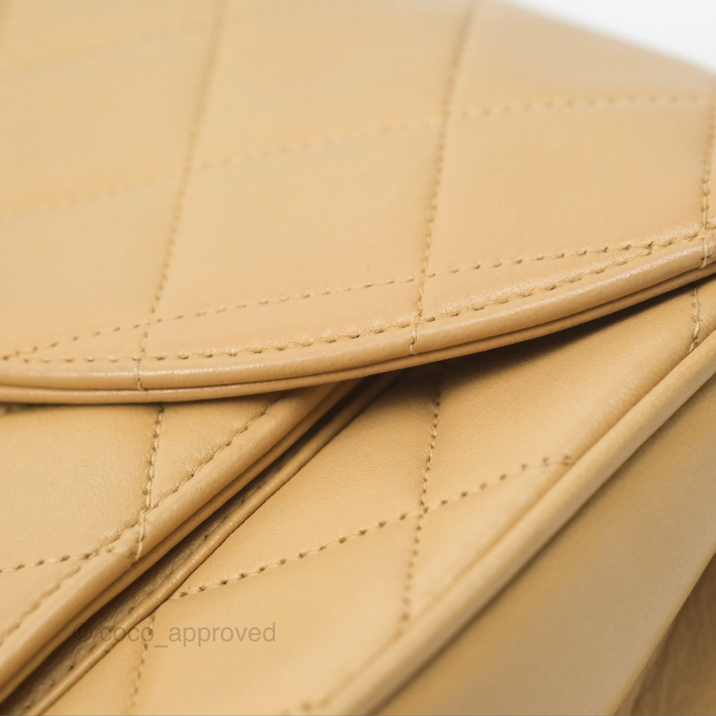 Chanel Vintage Flap Bag Beige Lambskin Gold Hardware