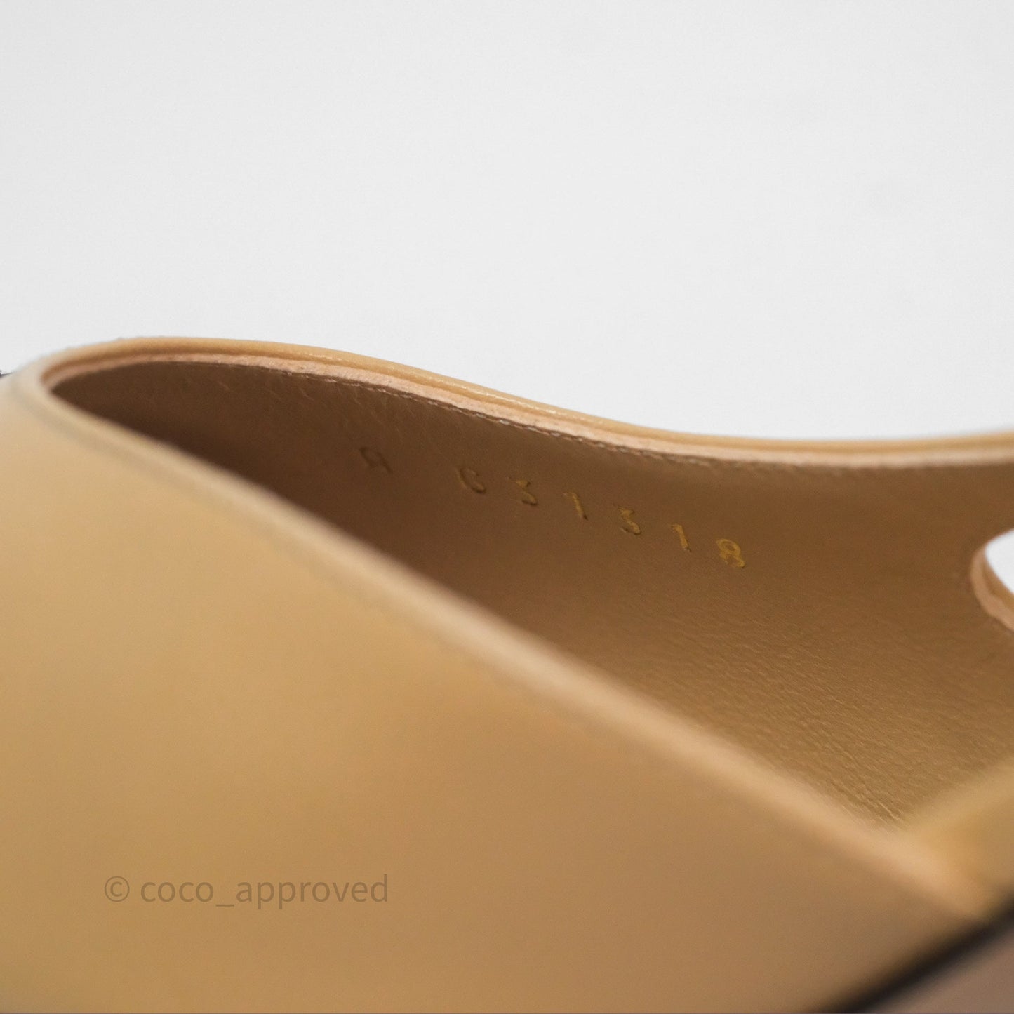 Chanel Classic Slingback Beige Black Leather Size 38