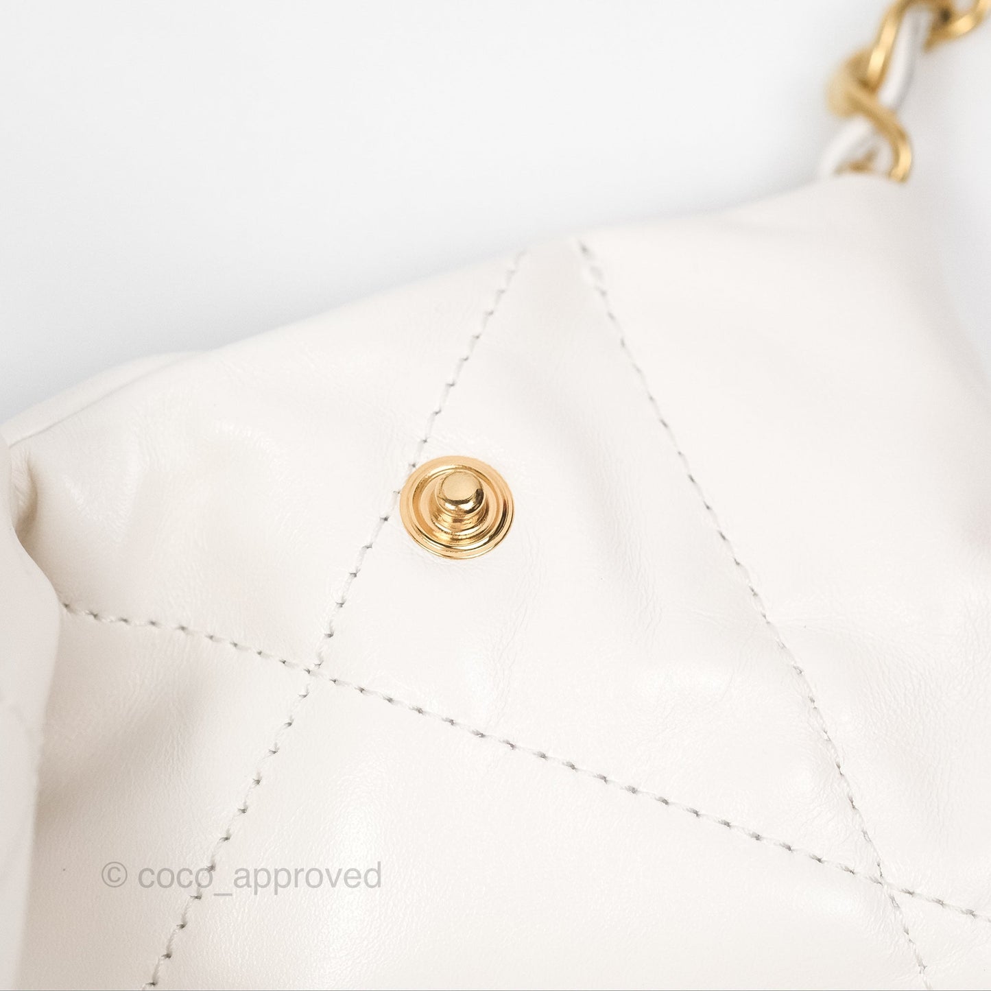Chanel 22 Small White Shiny Calfskin Aged Gold Hardware