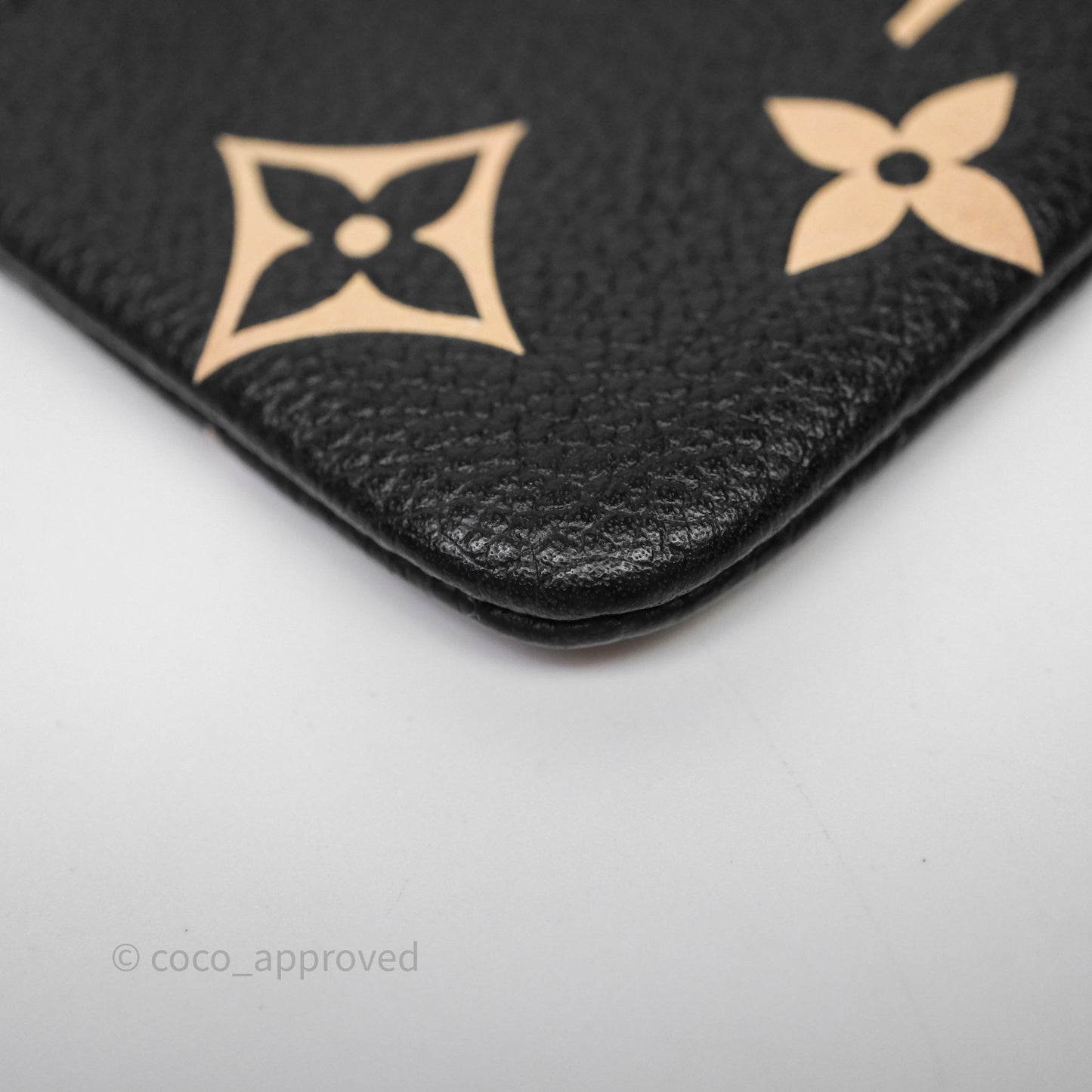 Louis Vuitton Key Pouch Black Monogram Canvas