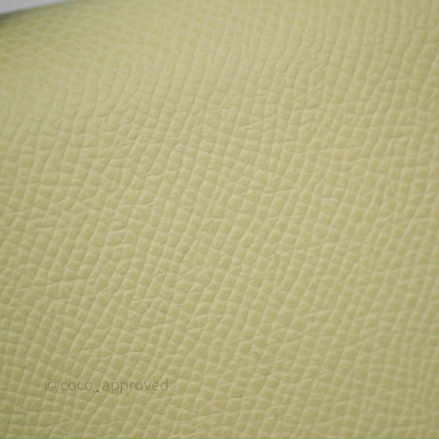 Hermès Calvi Card Holder Jaune Milton I8 Epsom