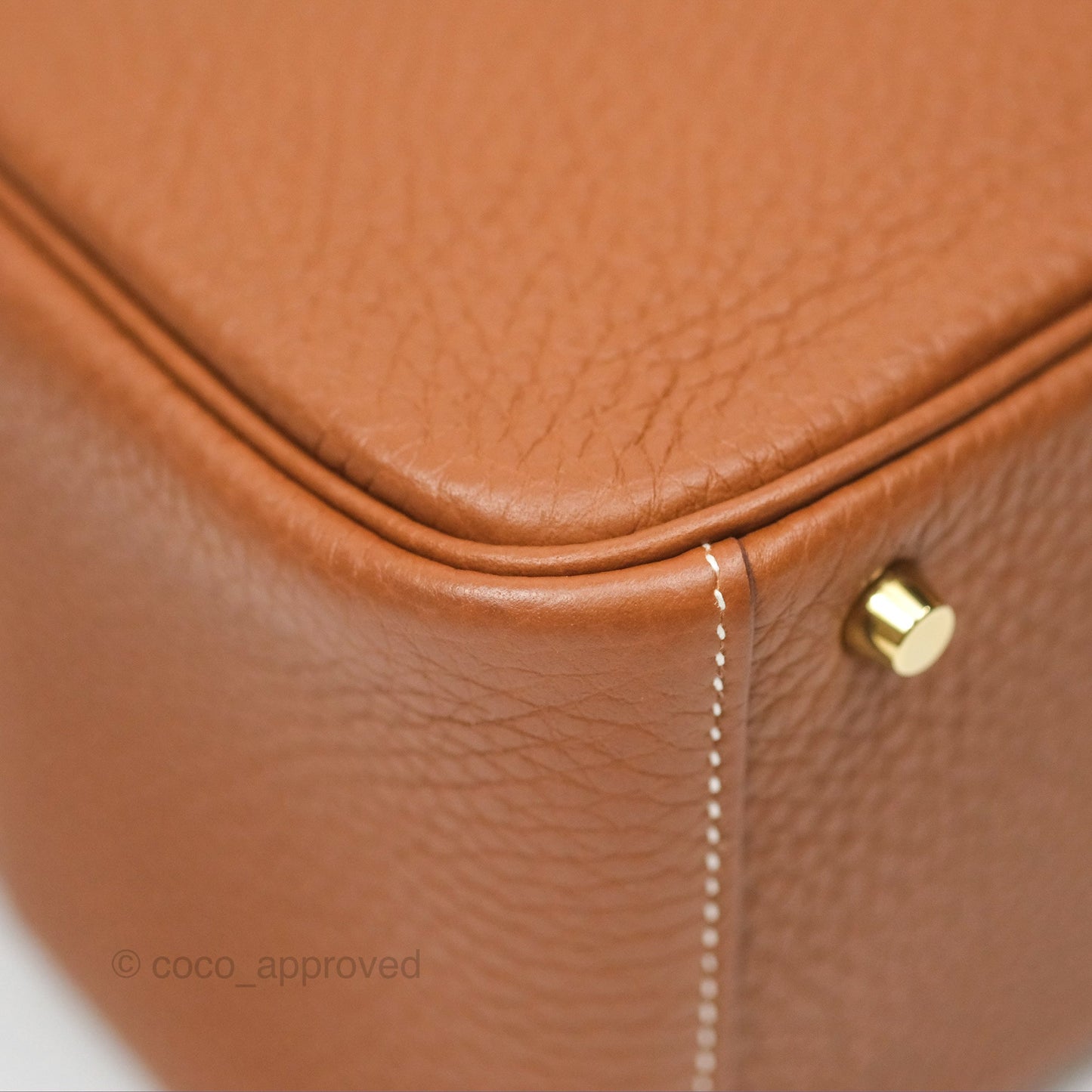 Hermès Mini Lindy 20 Gold Clemence Gold Hardware