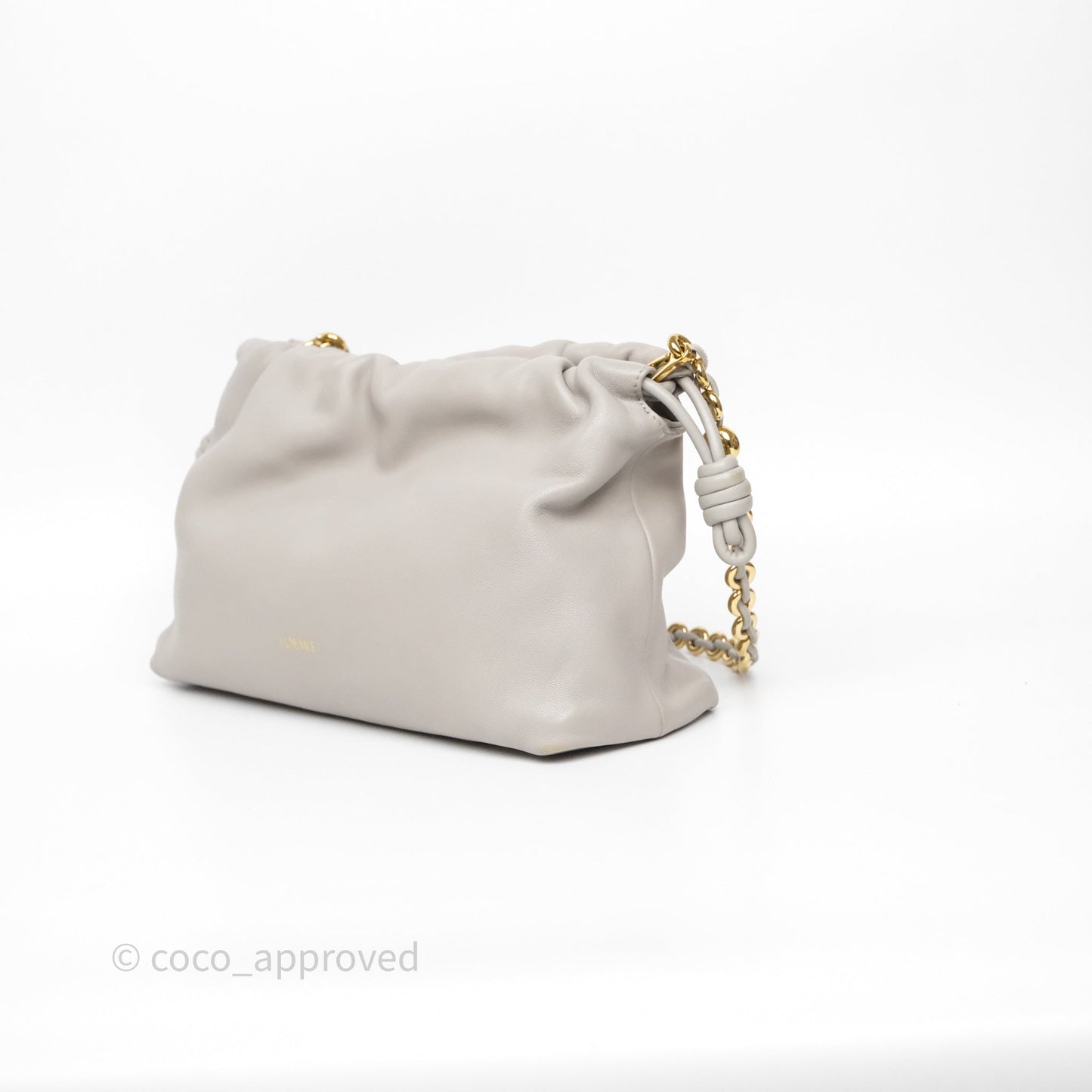 Loewe Medium Flamenco Purse in Mellow Nappa Lambskin Shell Grey