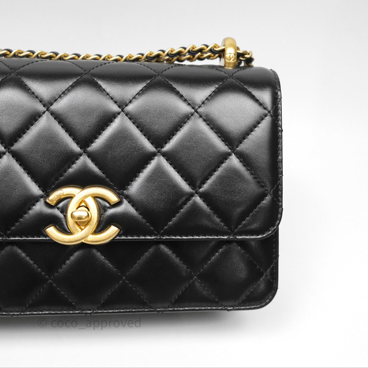 Chanel Quilted Small Perfect Fit Adjustable Black Calfskin Aged Gold Hardware