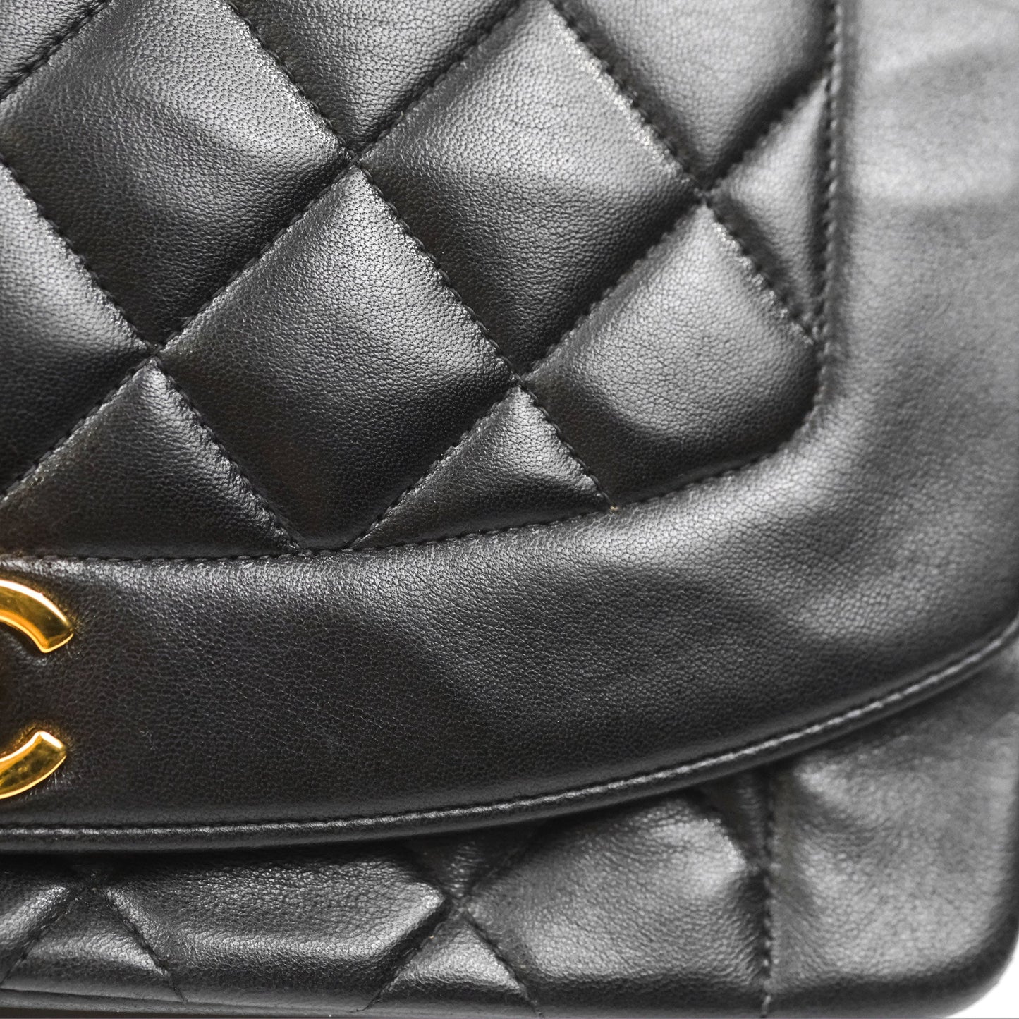 Chanel Vintage Quilted Medium Classic Diana Flap Bag Black Lambskin 24K Gold Hardware