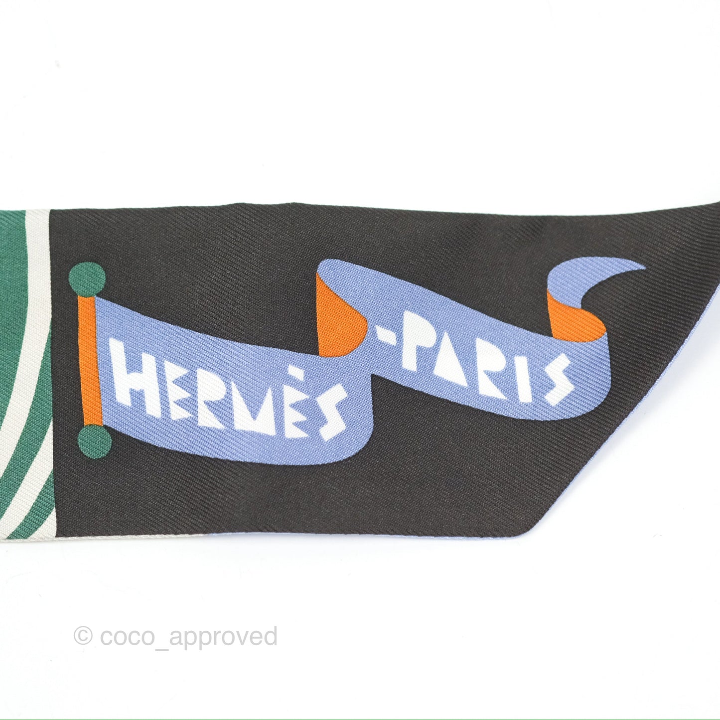 Hermès Parade en Fanfare Silk Twilly