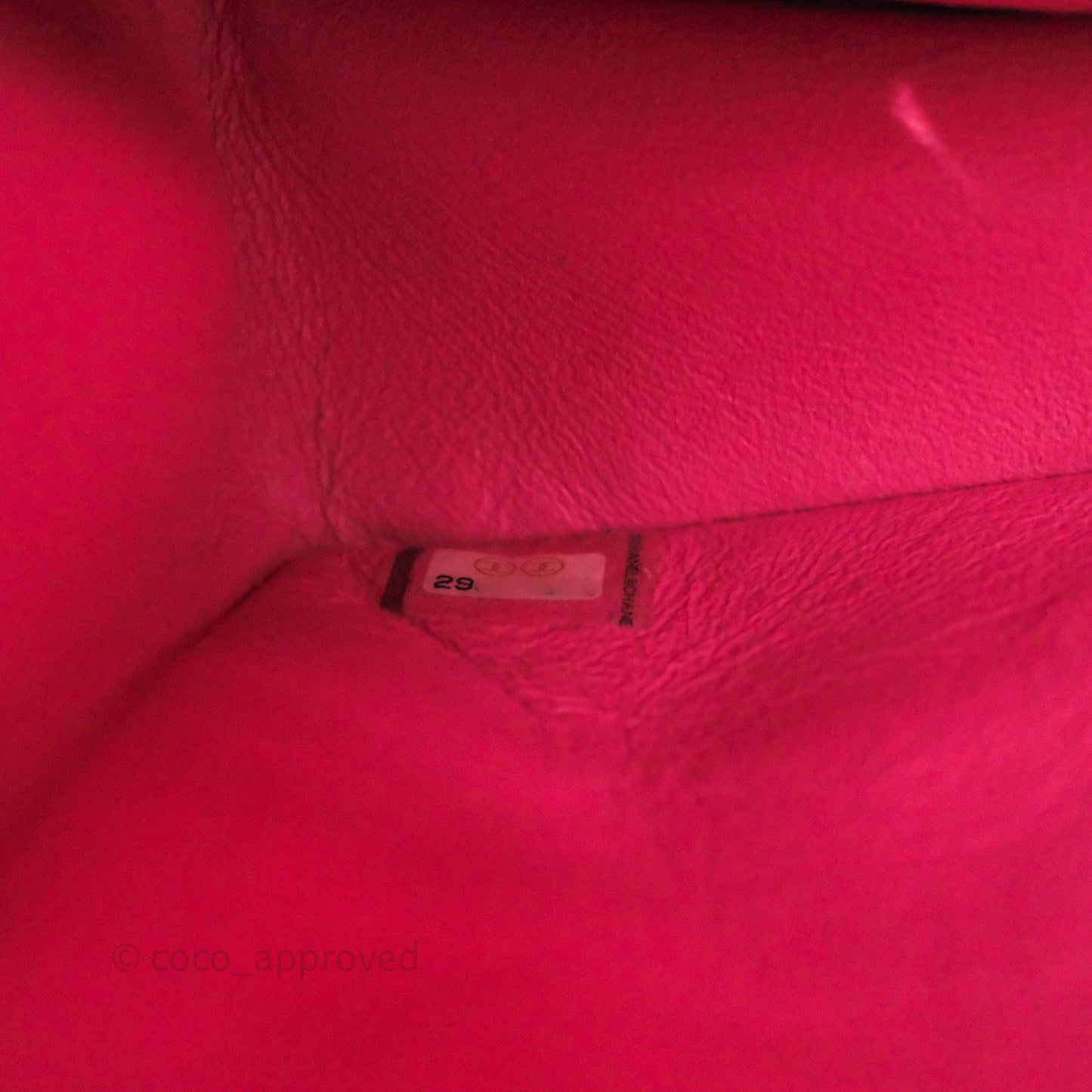 Chanel Classic M/L Medium Flap Quilted Hot Pink Caviar Gold Hardware
