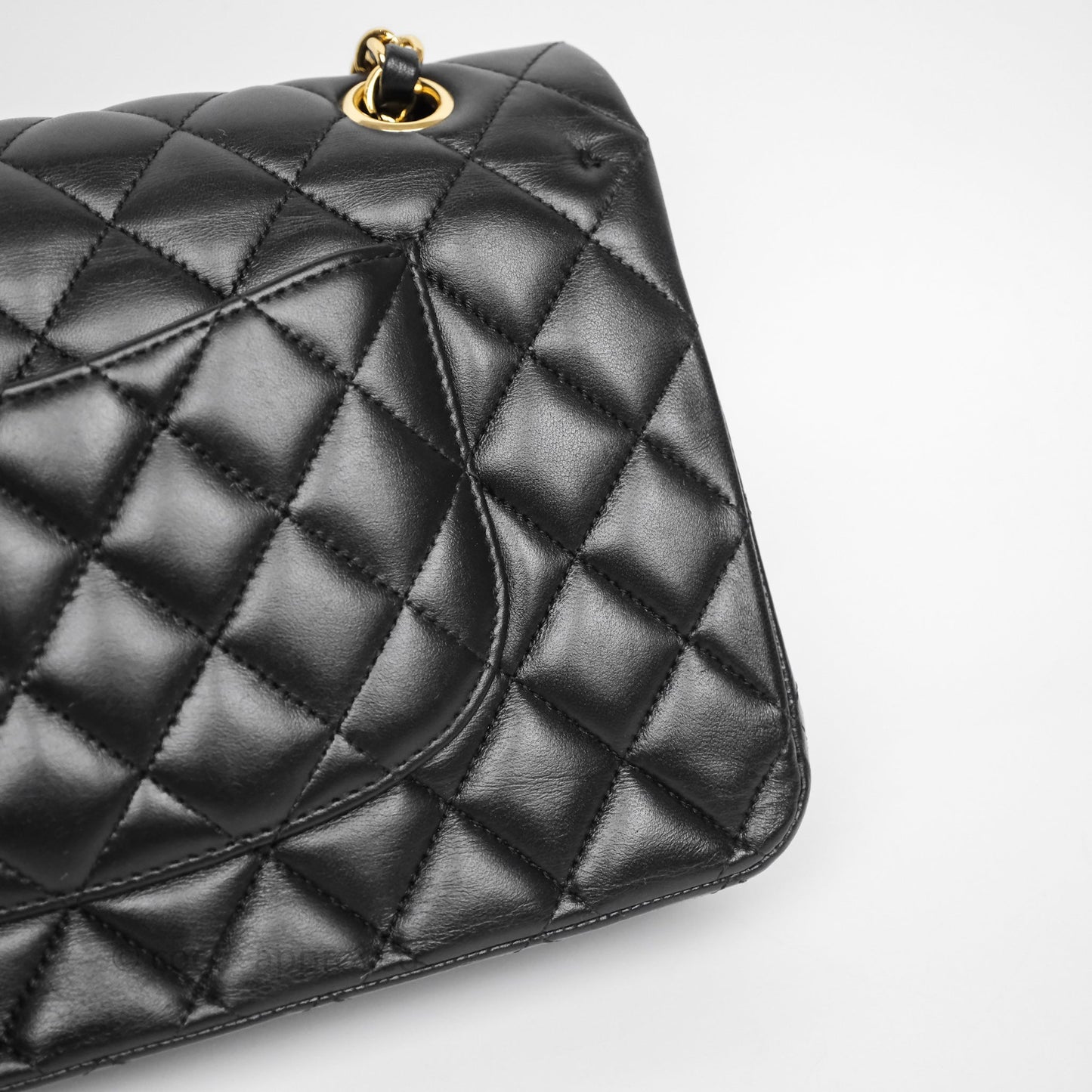 Chanel Classic M/L Medium Flap Quilted Black Lambskin Gold Hardware