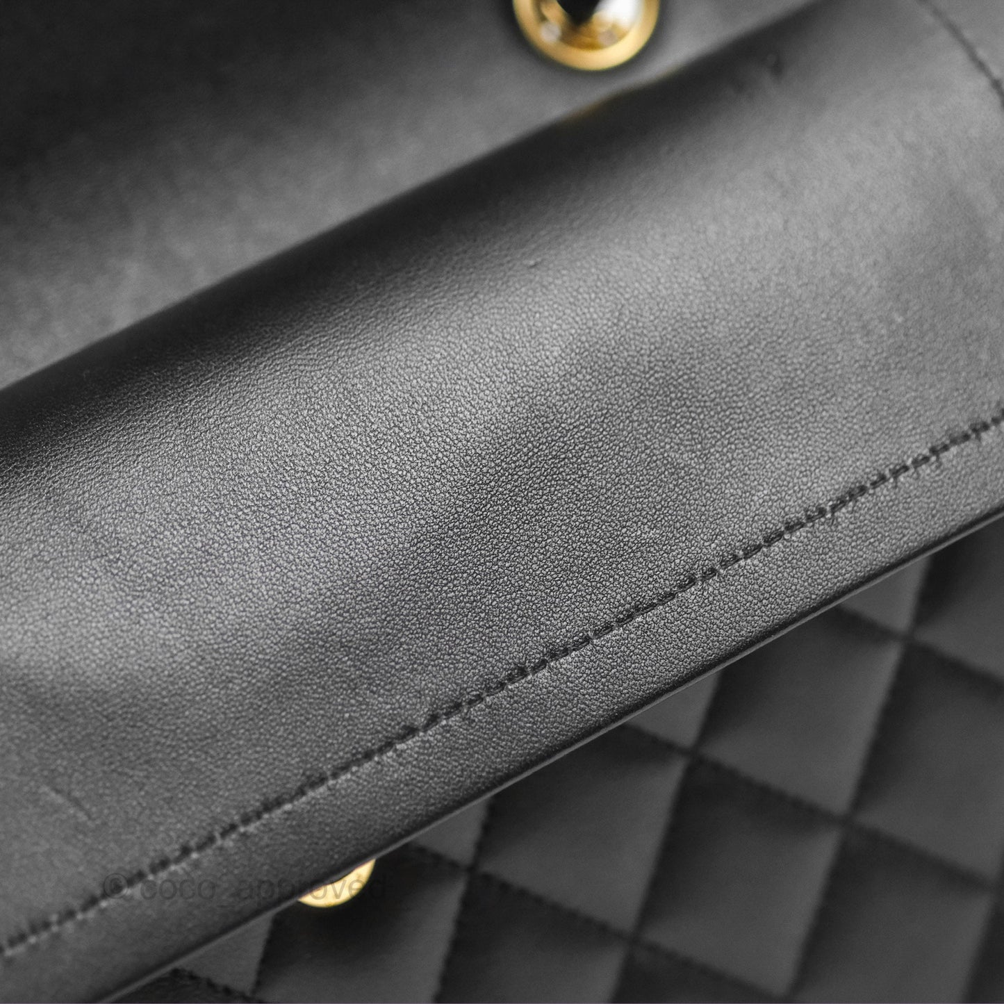 Chanel Classic M/L Medium Flap Quilted Black Lambskin Gold Hardware