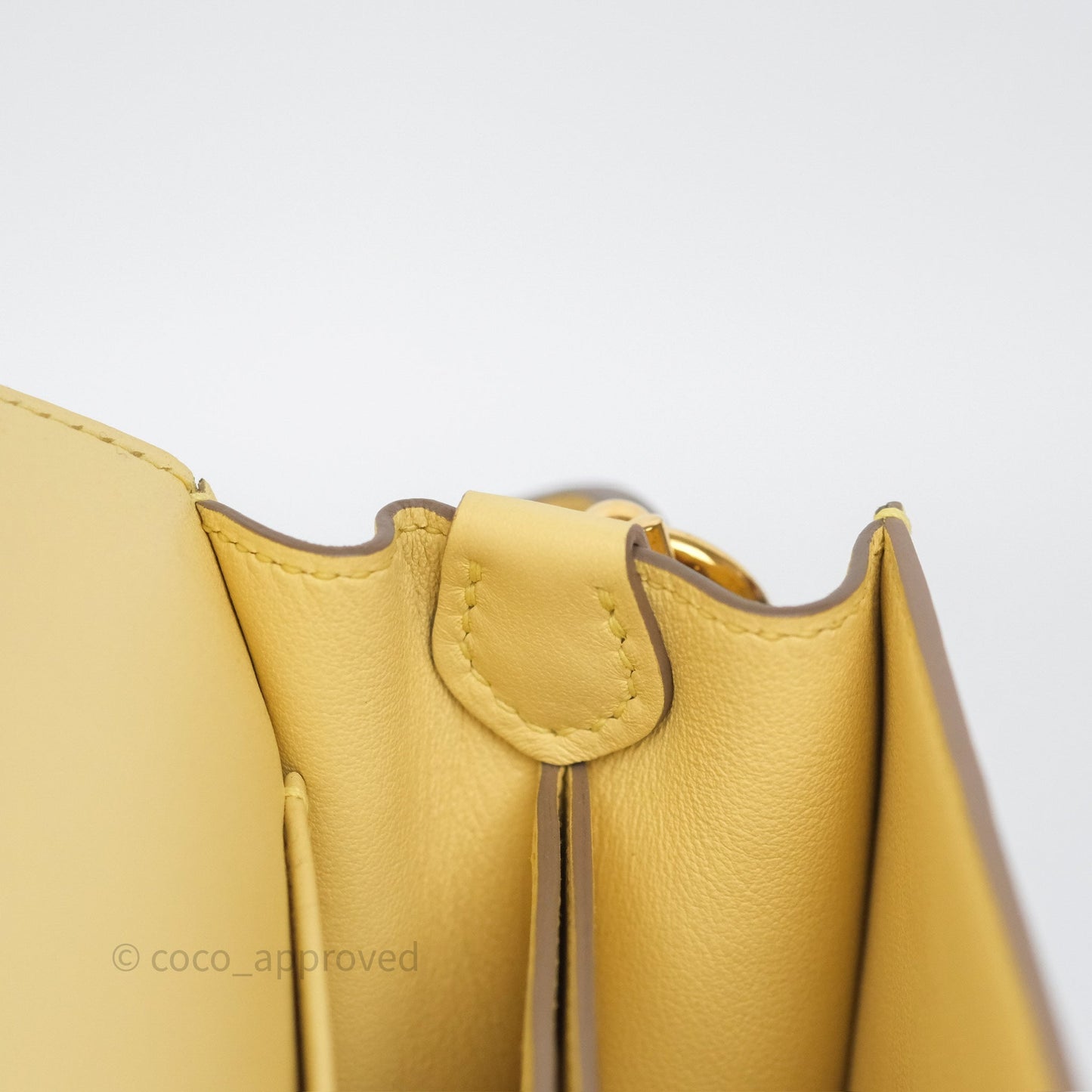 Hermès Roulis Mini 18 Jaune Poussin 1Z Swift Gold Hardware