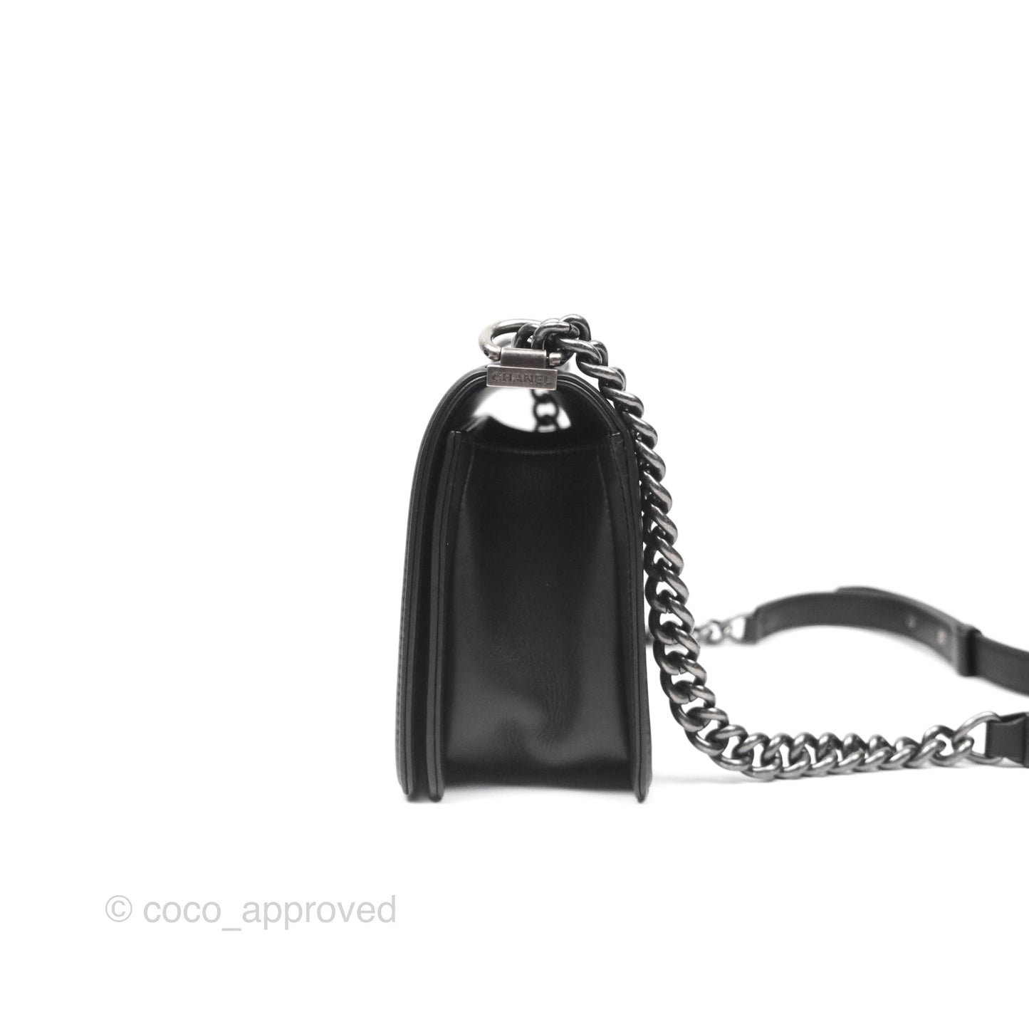 Chanel Medium Boy Quilted Black Calfskin Ruthenium Hardware