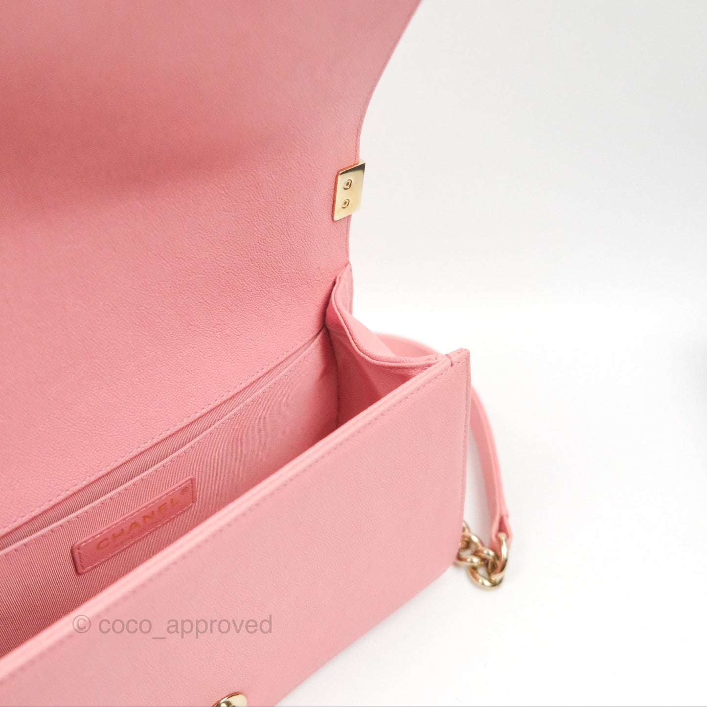 Chanel Boy Chevron Medium Pink Caviar Gold Hardware