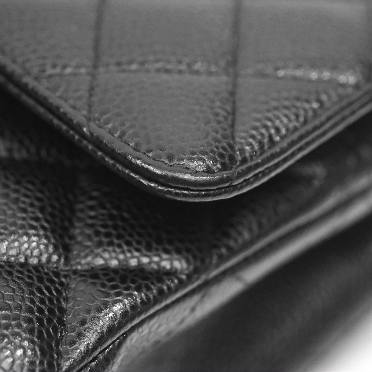 Chanel Classic M/L Medium Flap Quilted Black Caviar Silver Hardware
