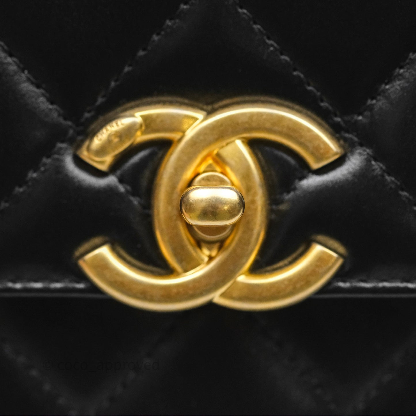 Chanel Quilted Small Perfect Fit Adjustable Black Calfskin Aged Gold Hardware