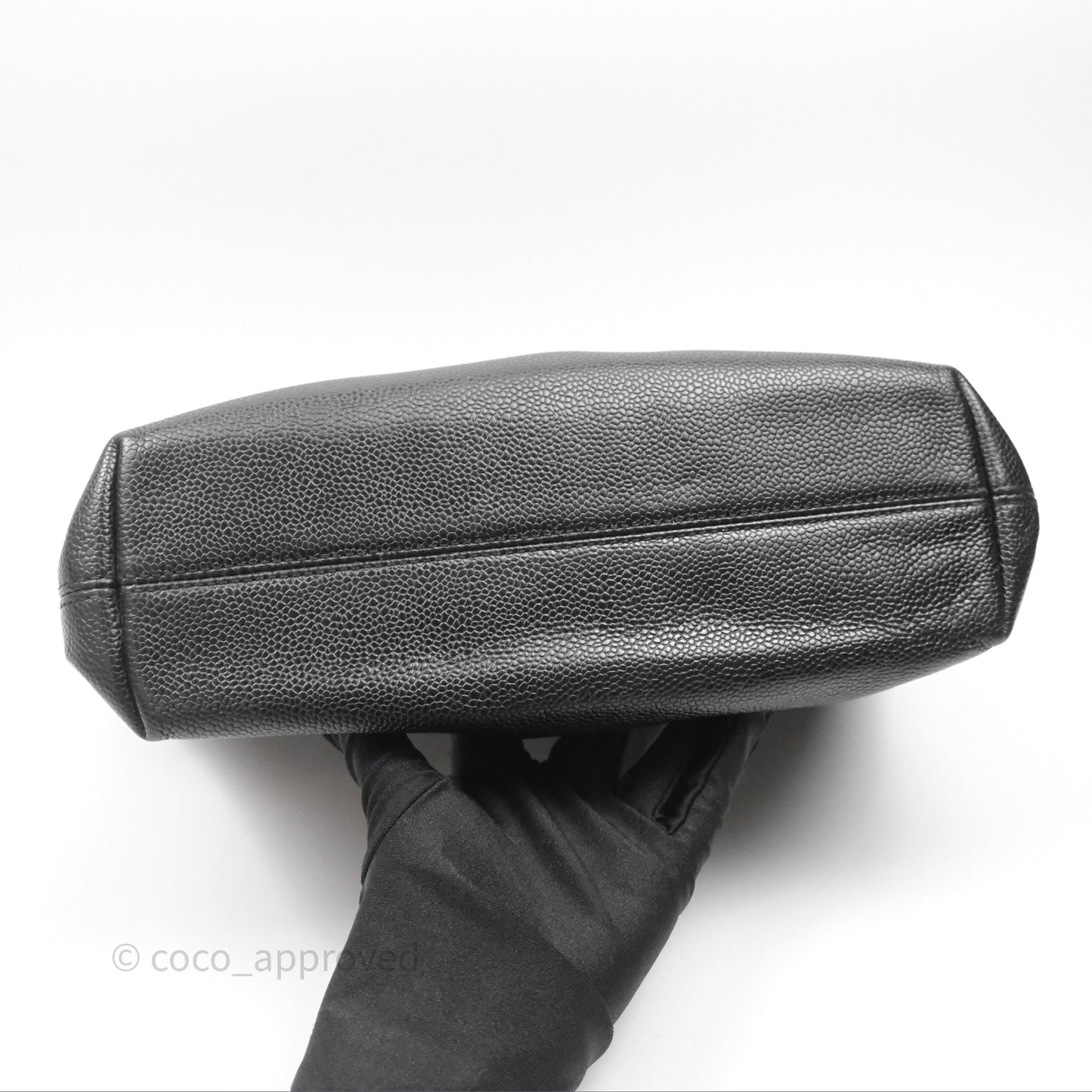Chanel Vintage CC Tote Bag Black Caviar